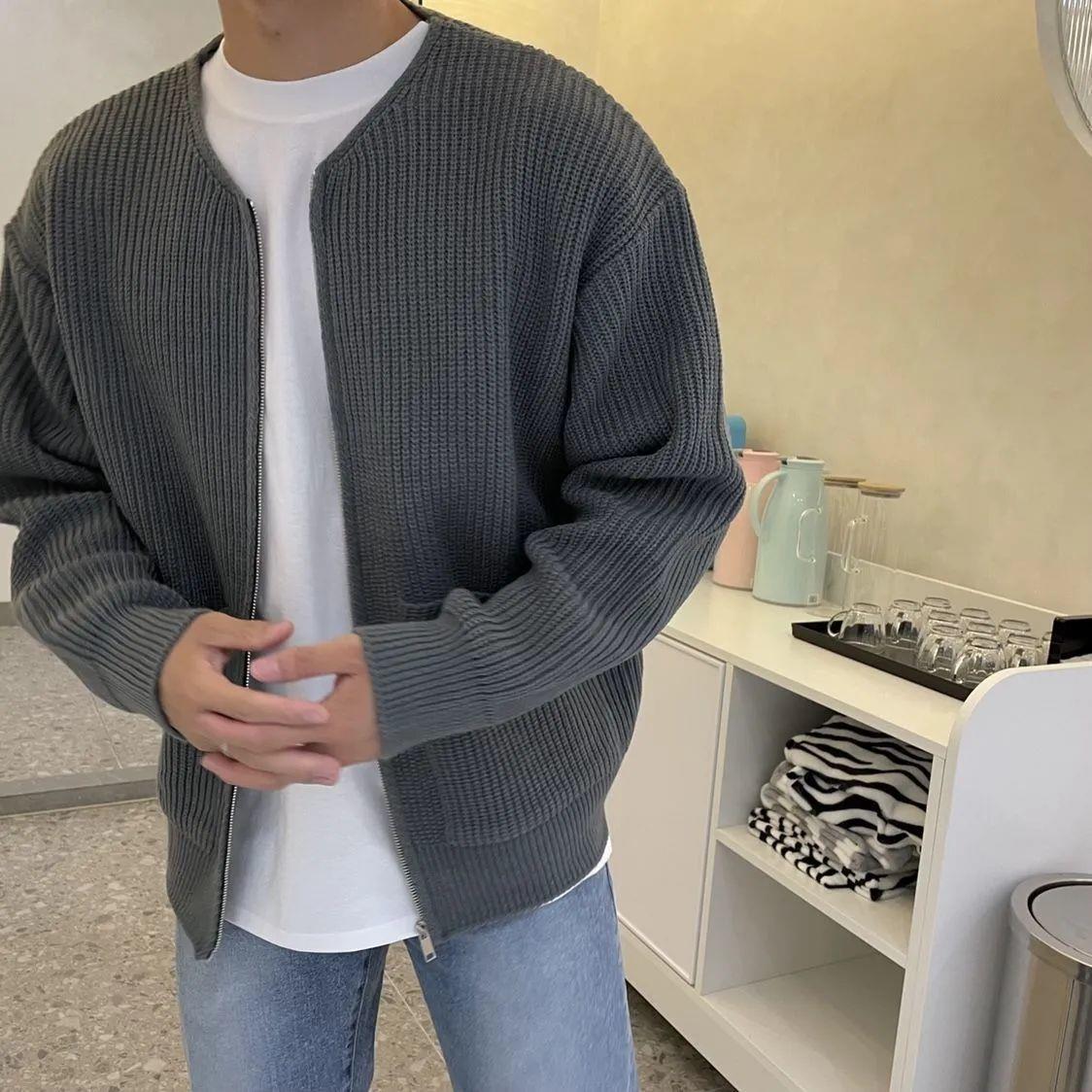 Leon – Ribbed Knit Cardigan with Relaxed Fit