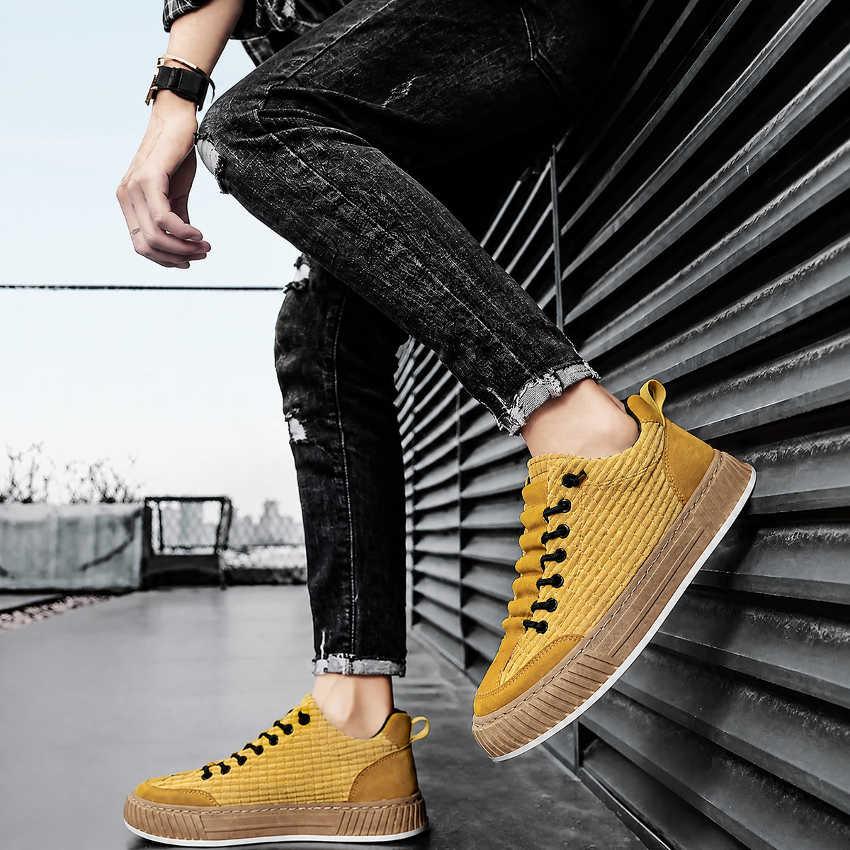 Jonas - Men's Orthopedic Quilted Low-Top Lace-Up Sneakers