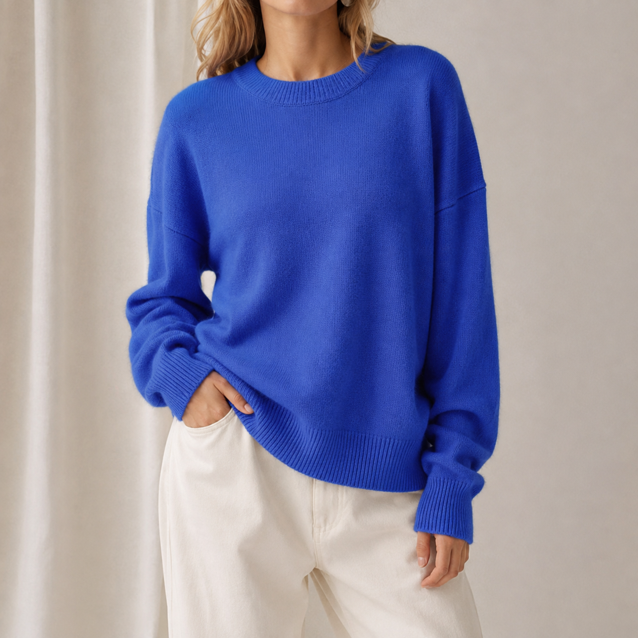 Charlotte - Women's Oversized Crewneck Sweater with Ribbed Cuffs