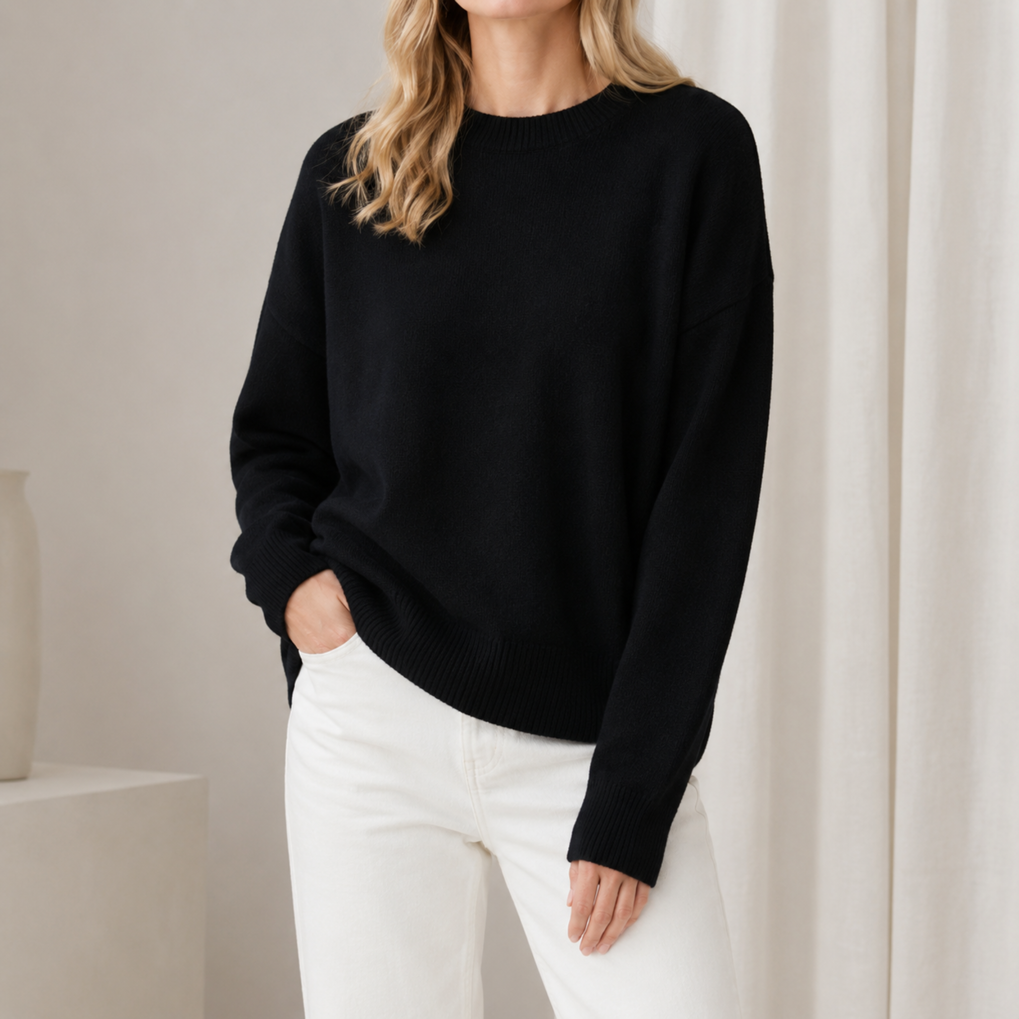 Charlotte - Women's Oversized Crewneck Sweater with Ribbed Cuffs