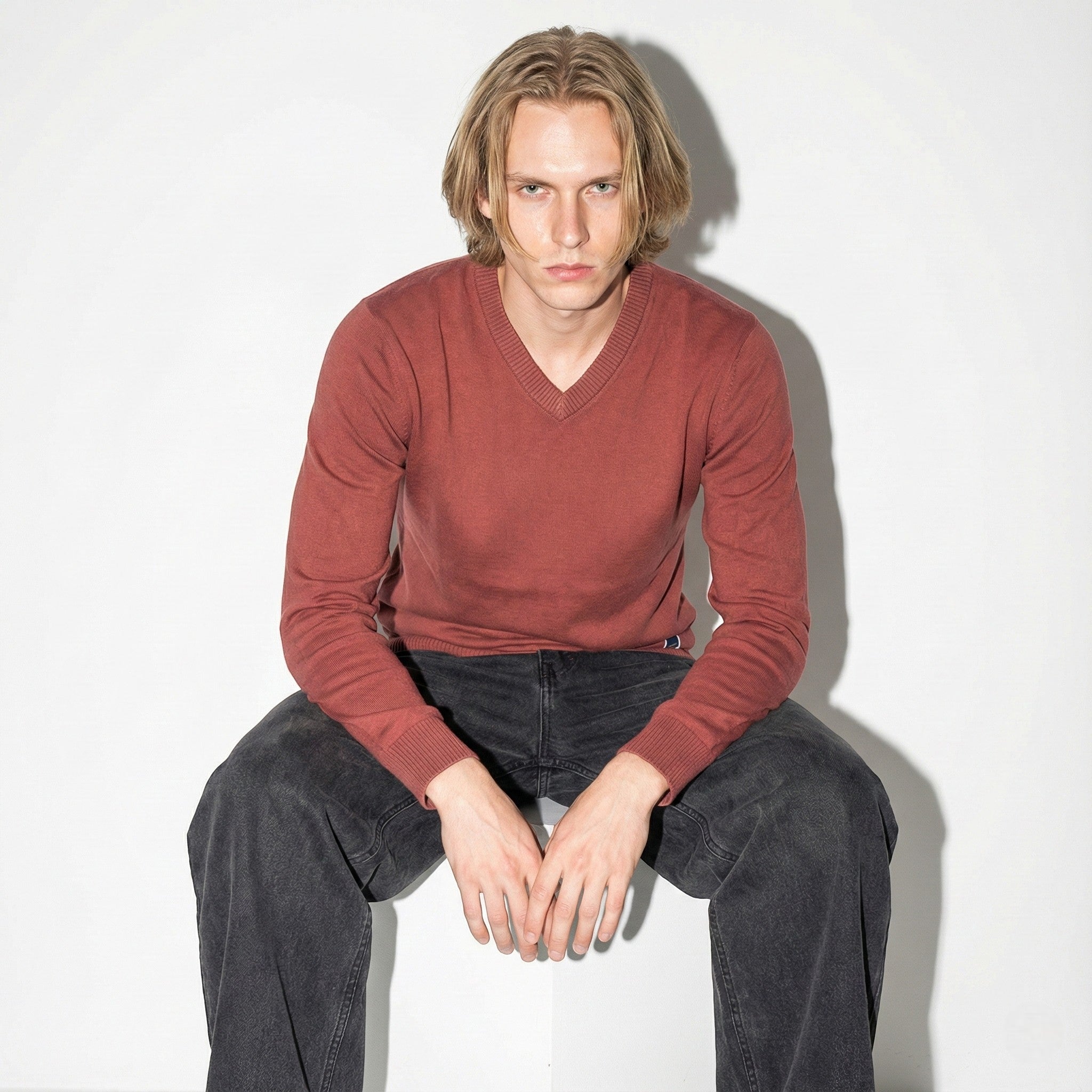 Men's Slim-Fit V-Neck Sweater