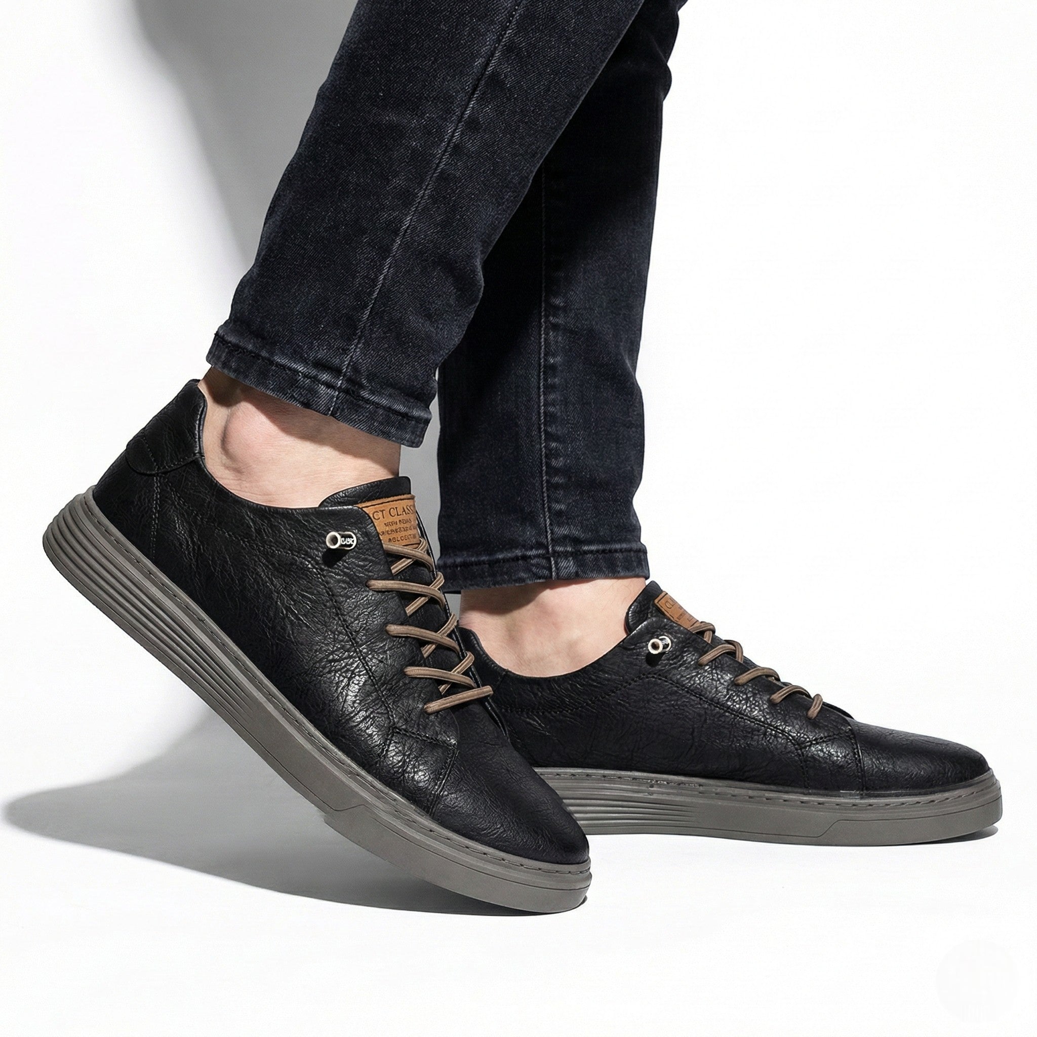 Arthur - Men's Casual Walking Sneakers with Textured Finish