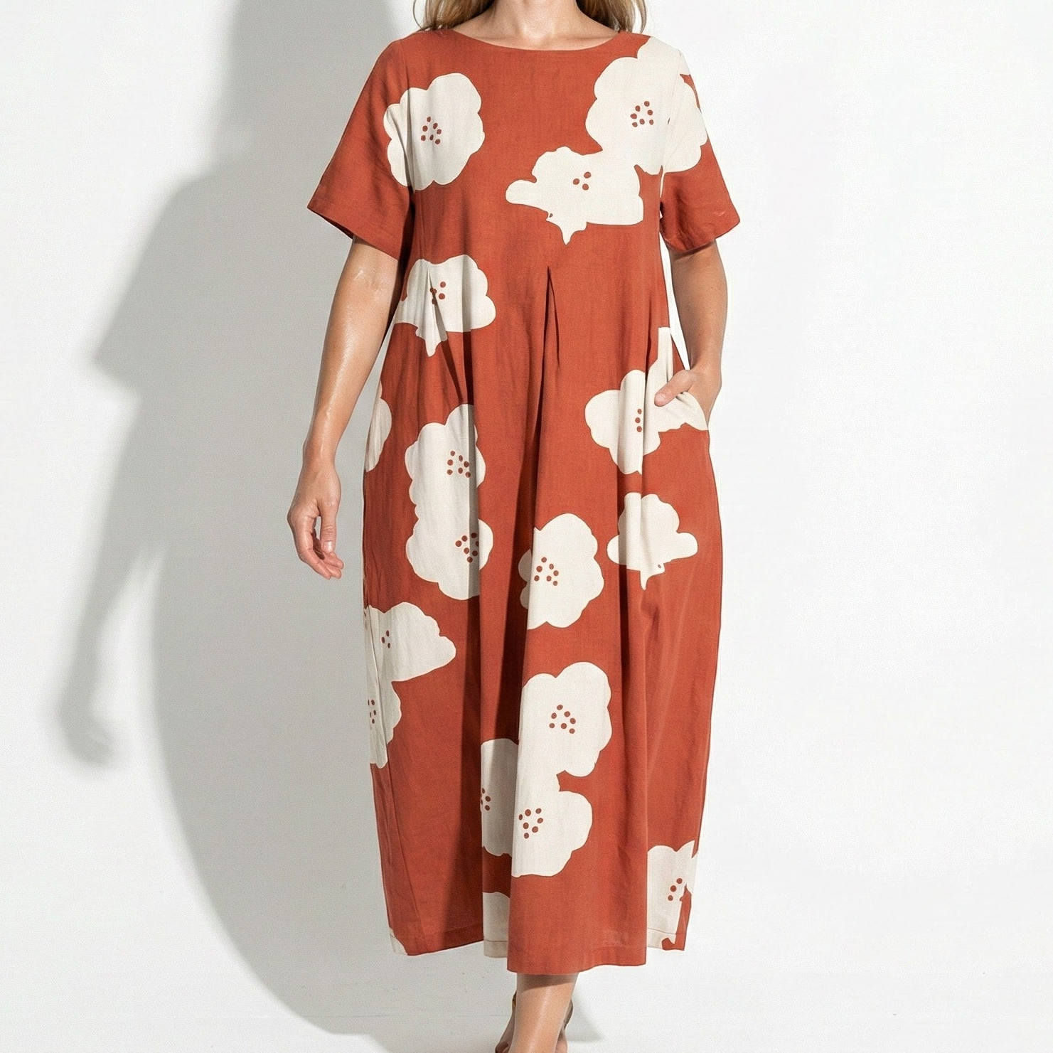 Amelia - Women’s Midi Dress with Abstract Print and Loose Fit