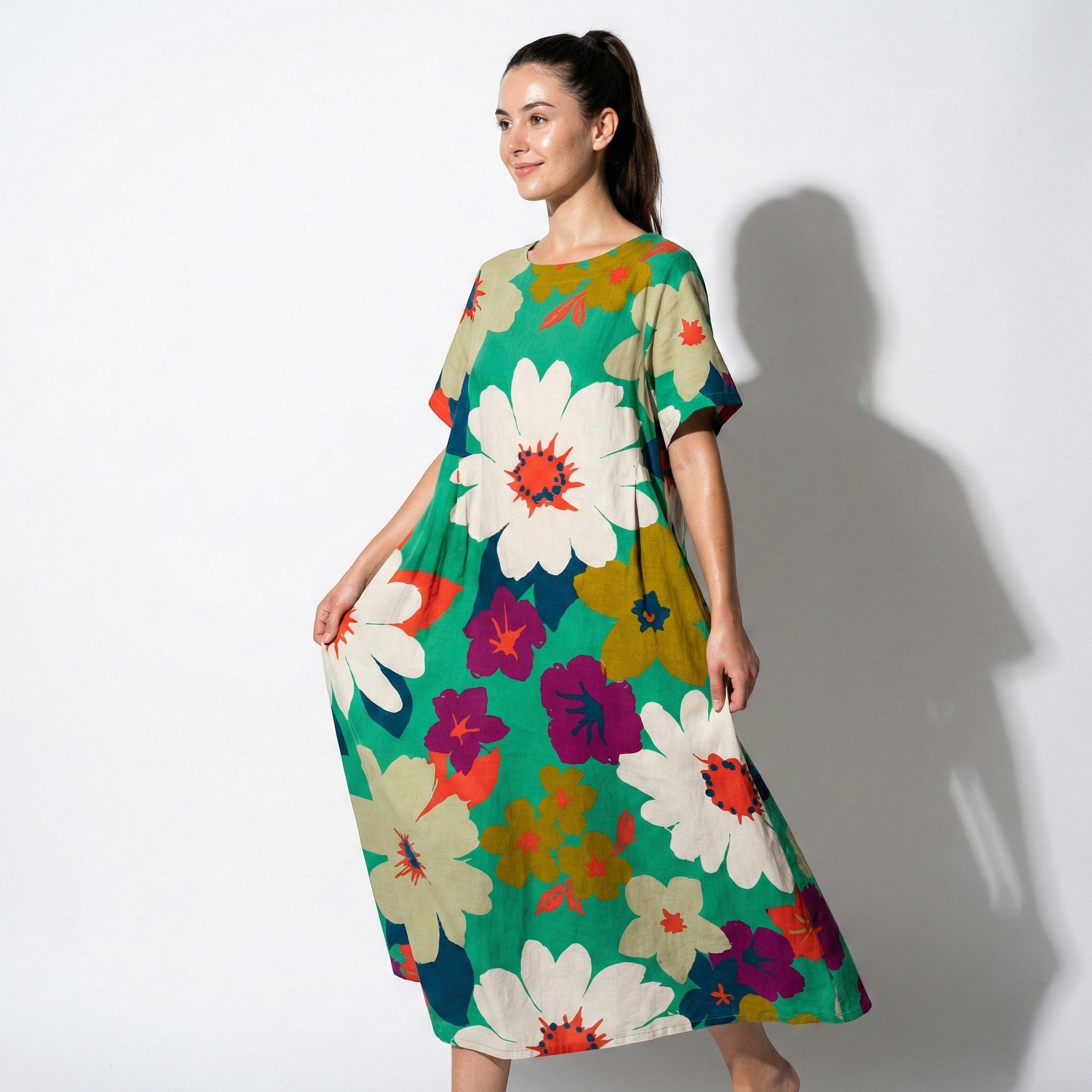 Amelia - Women’s Midi Dress with Abstract Print and Loose Fit