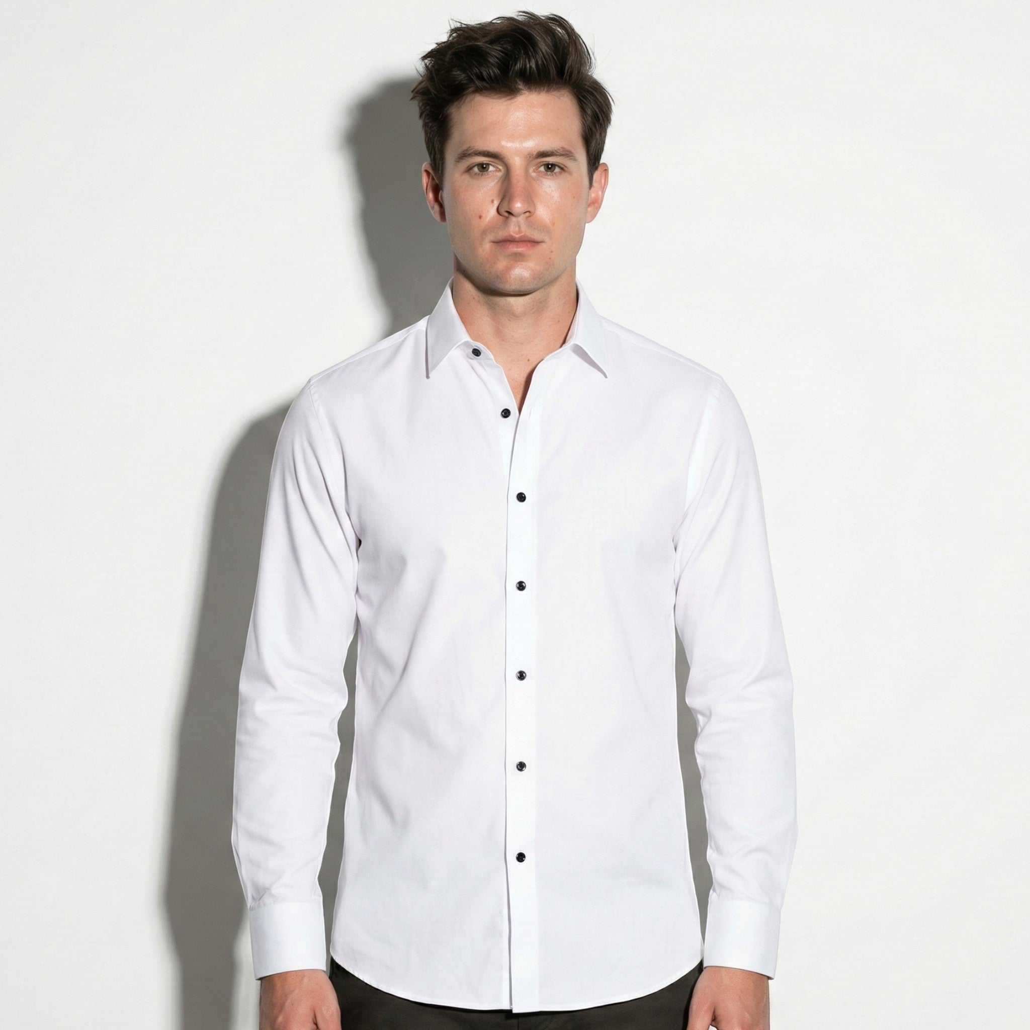 Arthur - Men's Slim Fit Shirt with Contrast Buttons