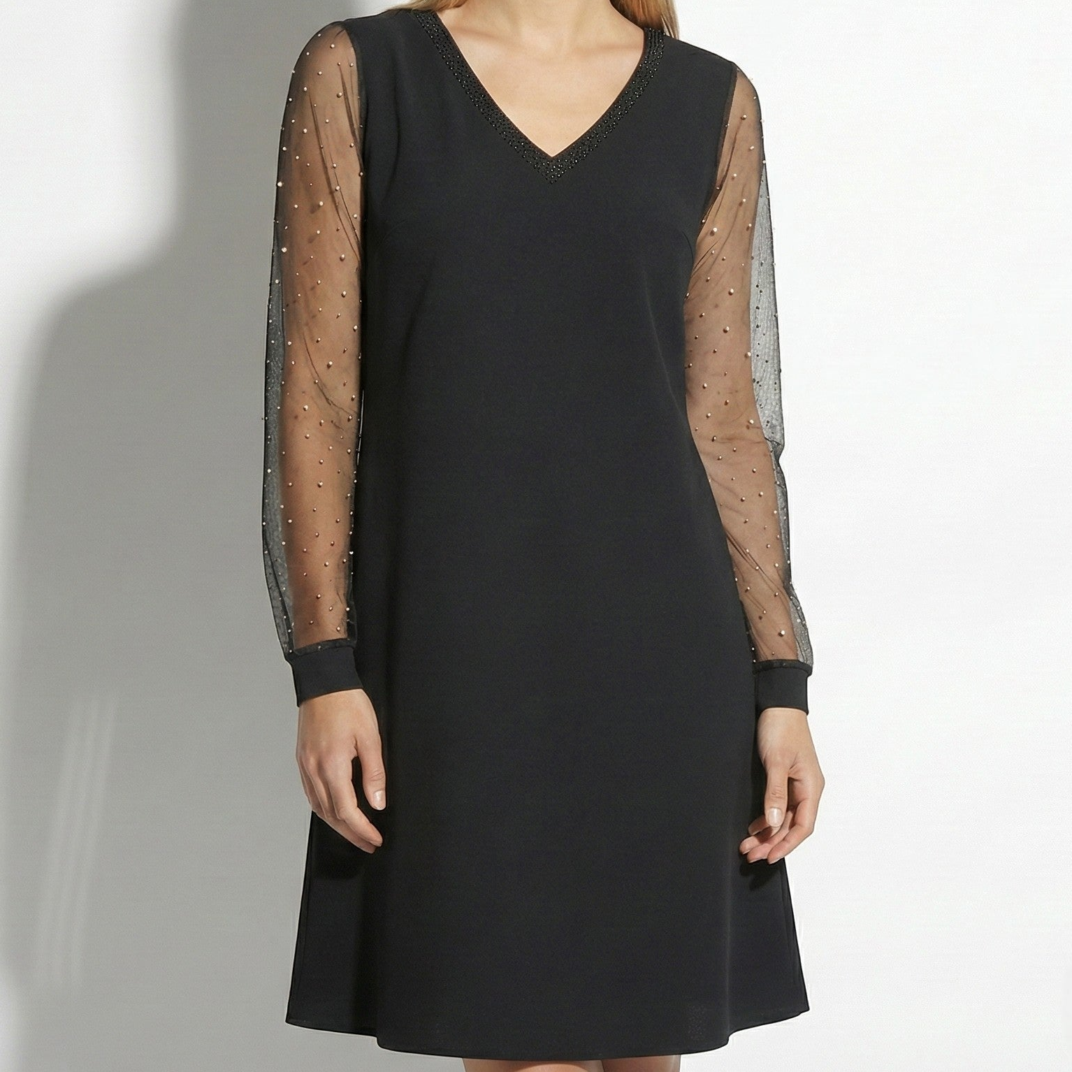 Matilda – Women's Shimmer Sleeve V-Neck Mini Dress