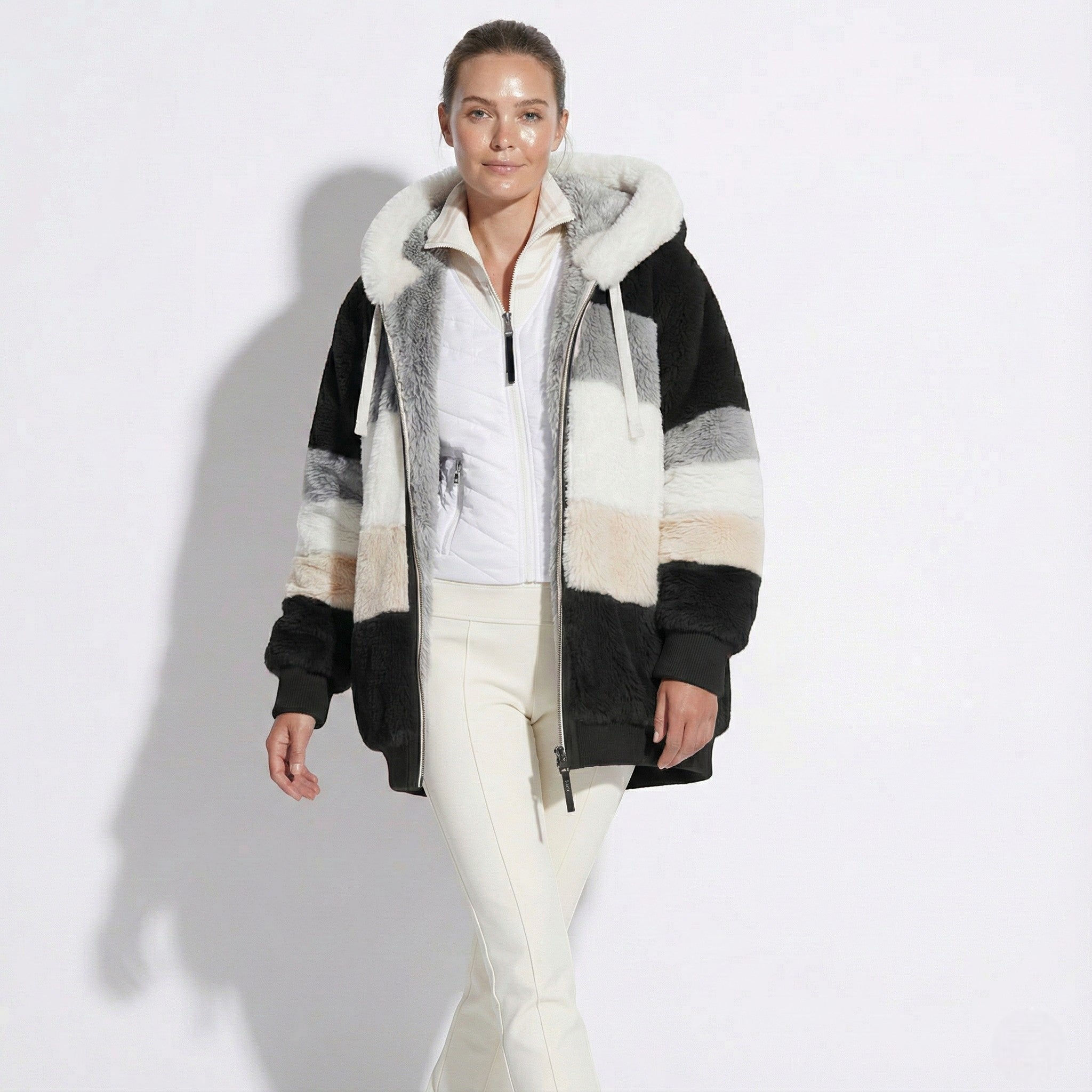 Women's Overized Faux Fur Jacket with Hood