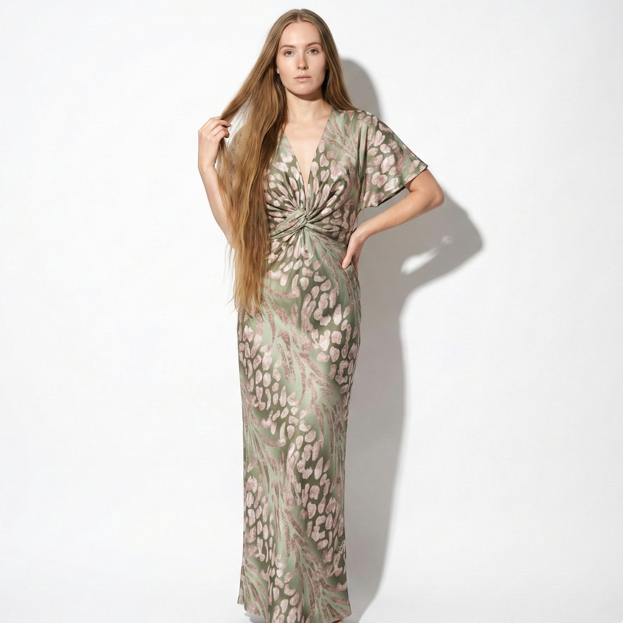 Maya - Women's V-Neck Maxi Dress with Knotted Waist