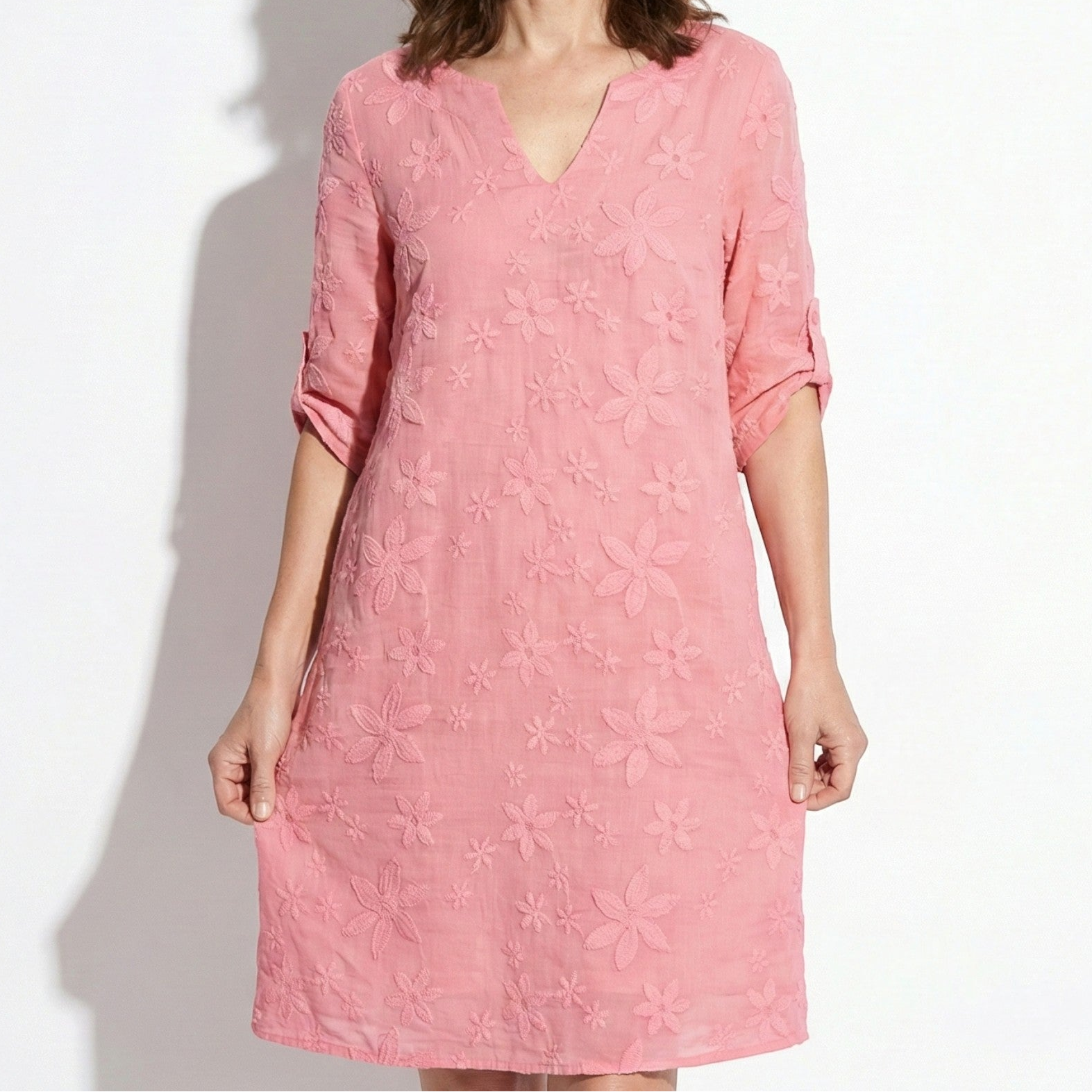 Amber - Women's Floral V-Neck Midi Dress with Half Sleeves