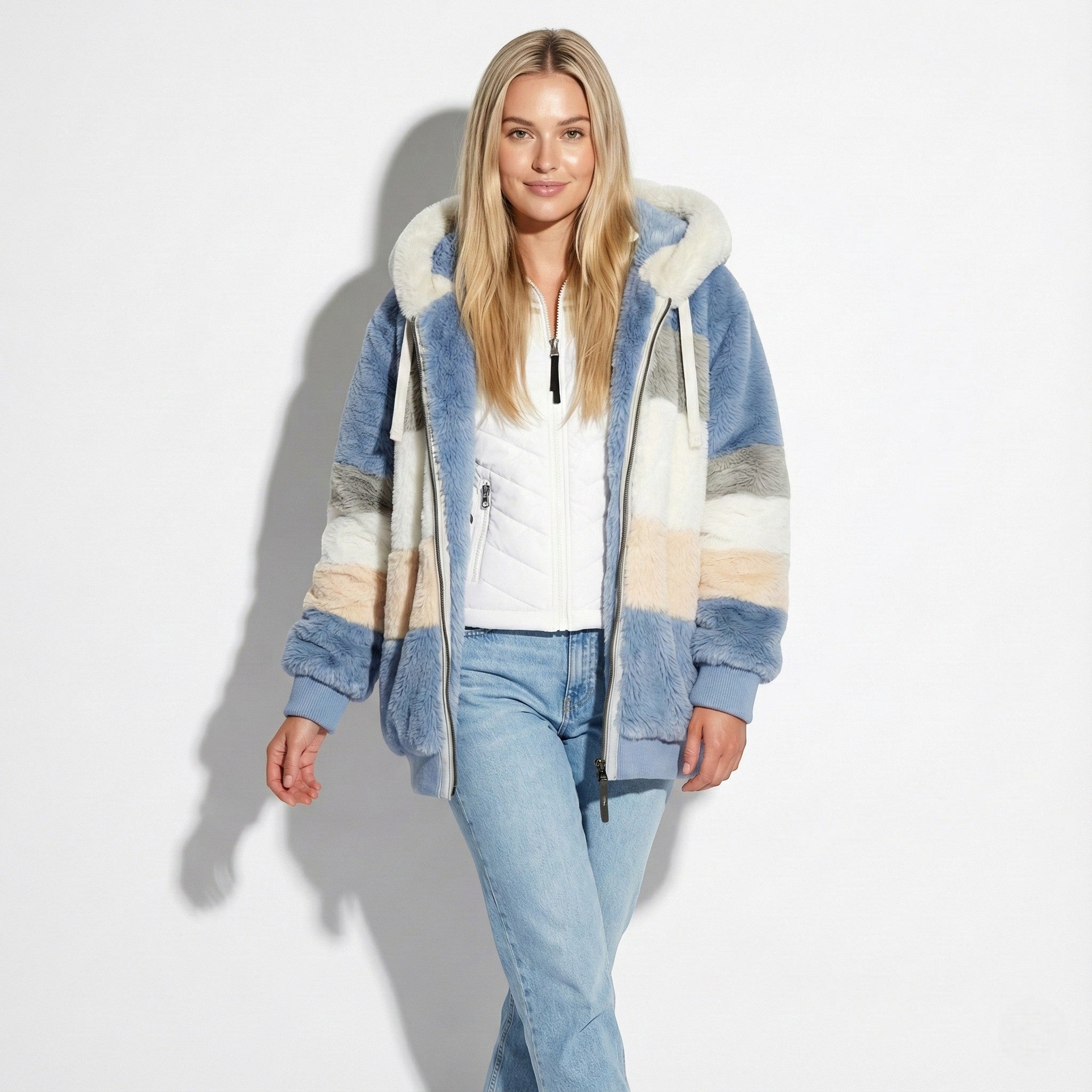 Women's Overized Faux Fur Jacket with Hood