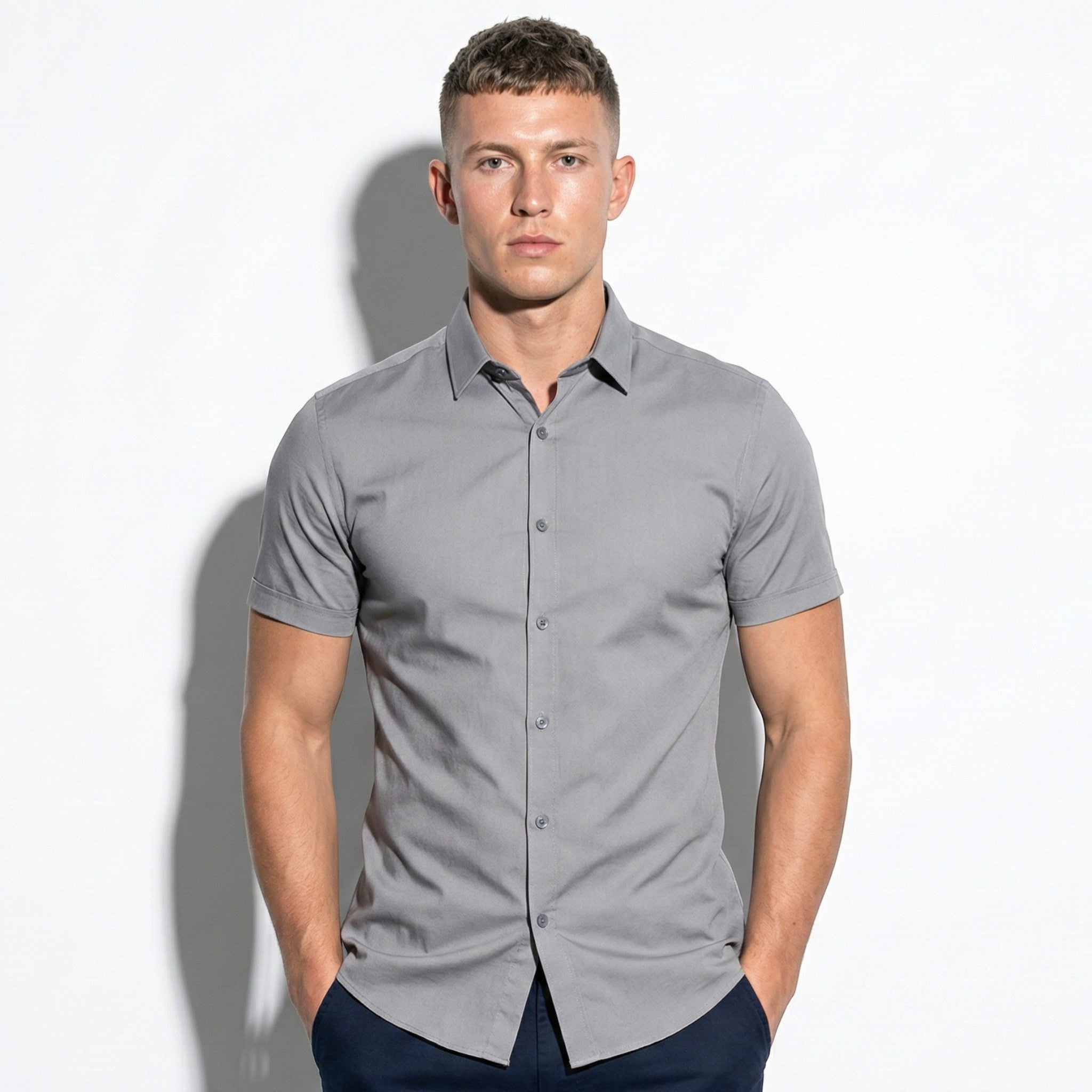 Gerald - Men's Slim-Fit Short Sleeve Shirt with Button Front