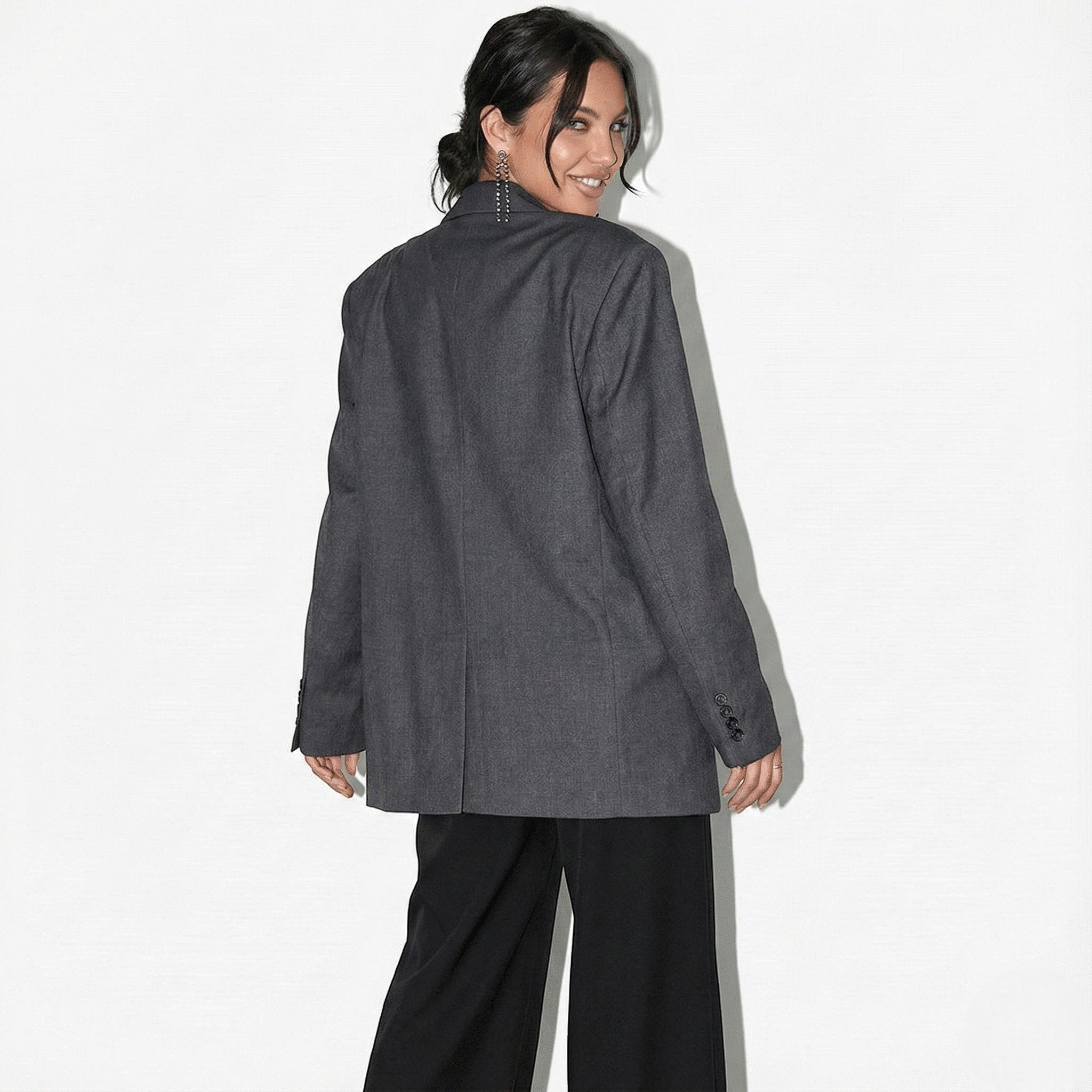 Lena – Women’s Oversized Blazer