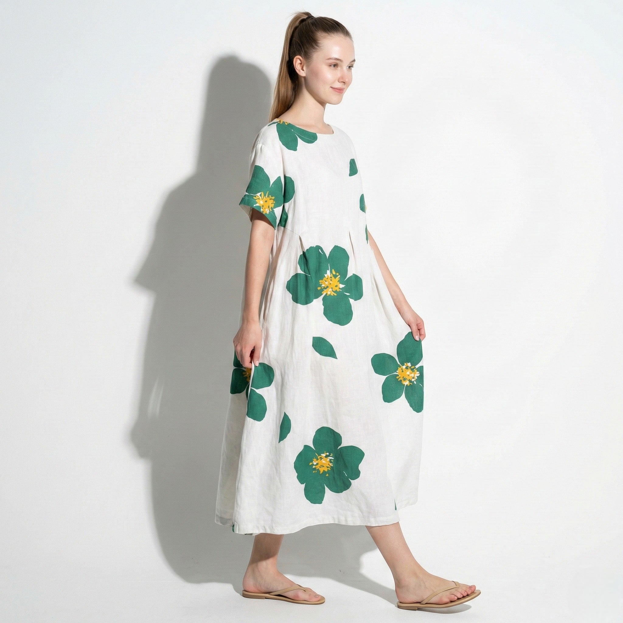 Amelia - Women’s Midi Dress with Abstract Print and Loose Fit