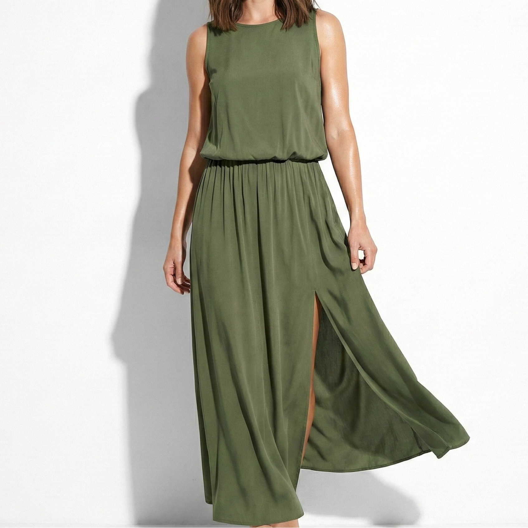 Eleanor - Women’s Sleeveless Maxi Dress with Flattered Waistline