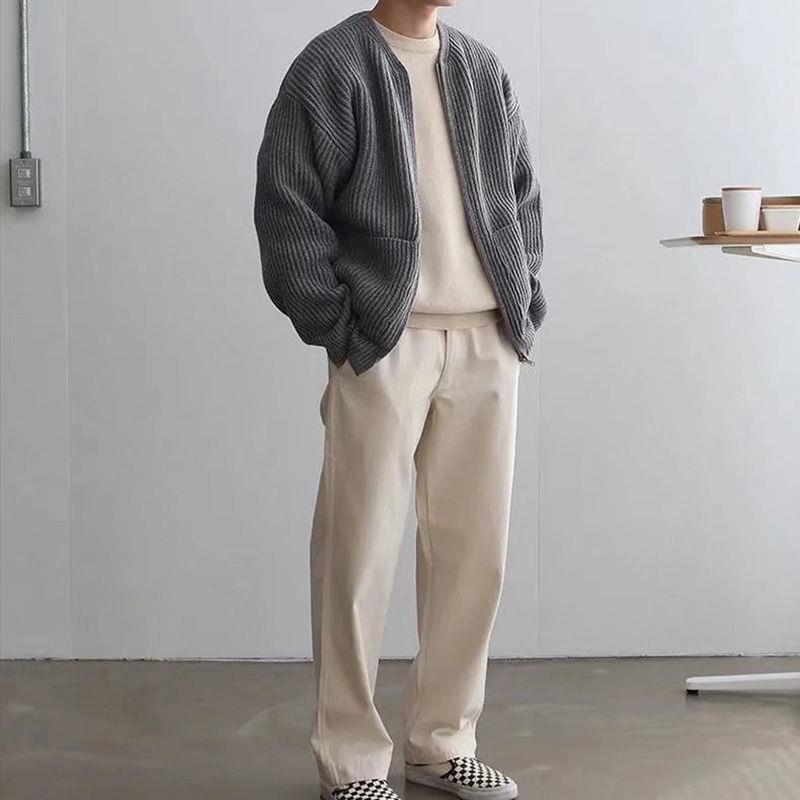 Leon – Ribbed Knit Cardigan with Relaxed Fit