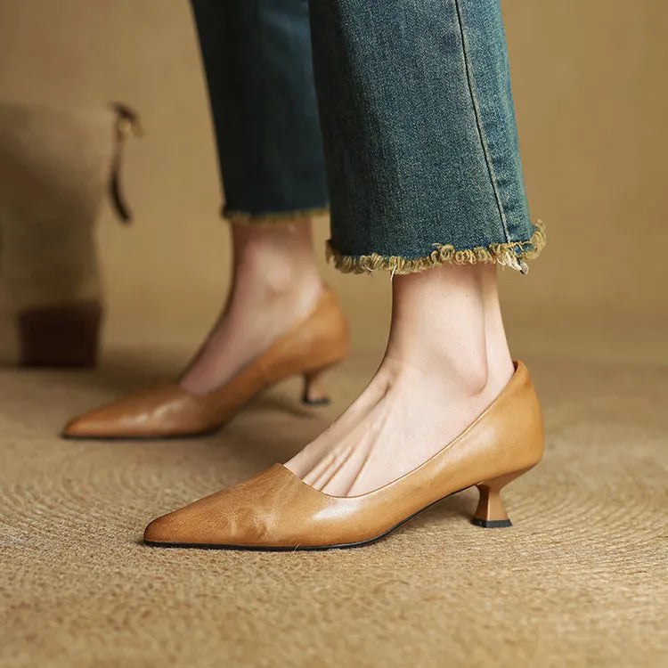 Alice - Women's Kitten Heel Pointed Toe Pumps