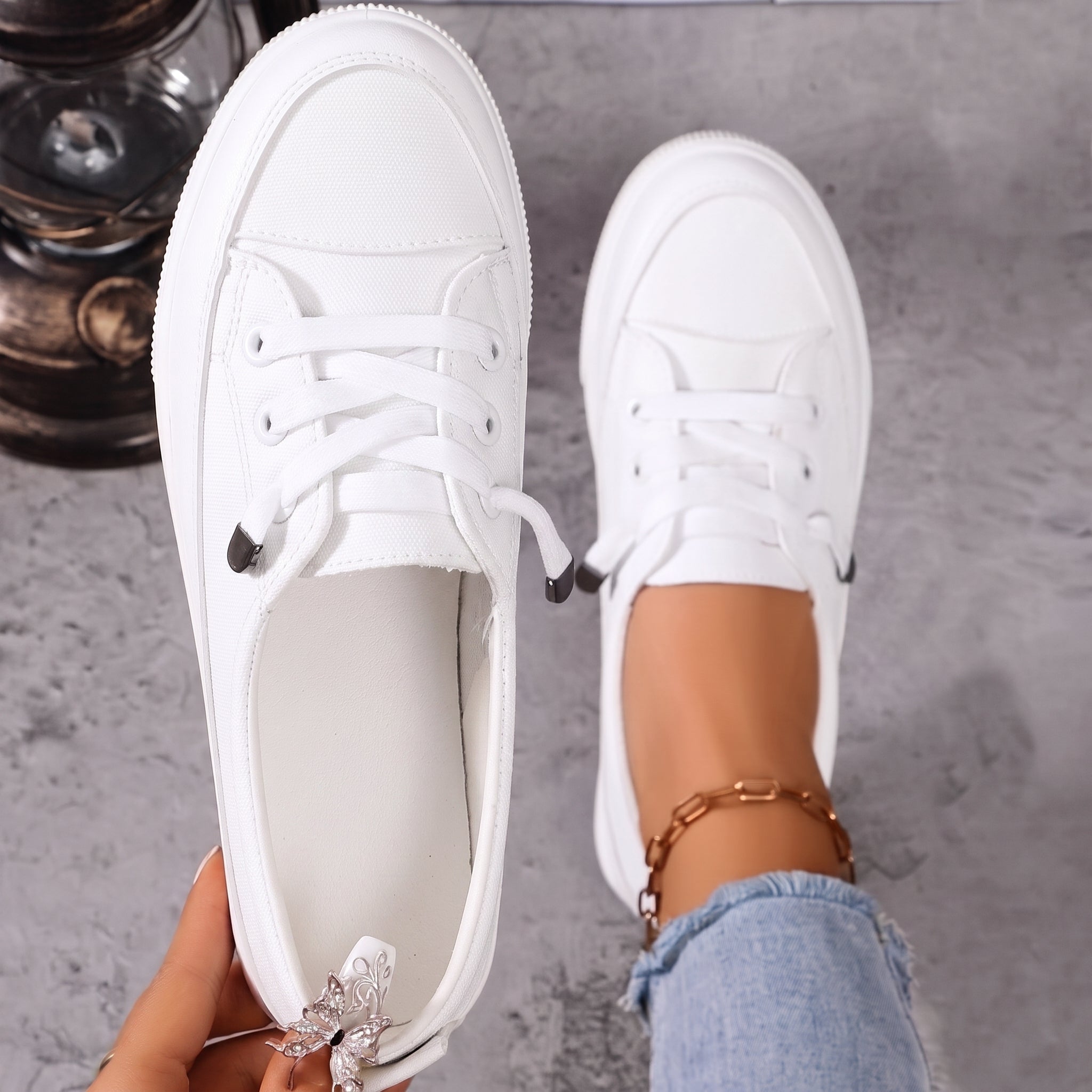 Alice - Women's Orthopedic Plain Low-Top Flat Sole Sneakers - Sneakers - White - Parker&Brooks