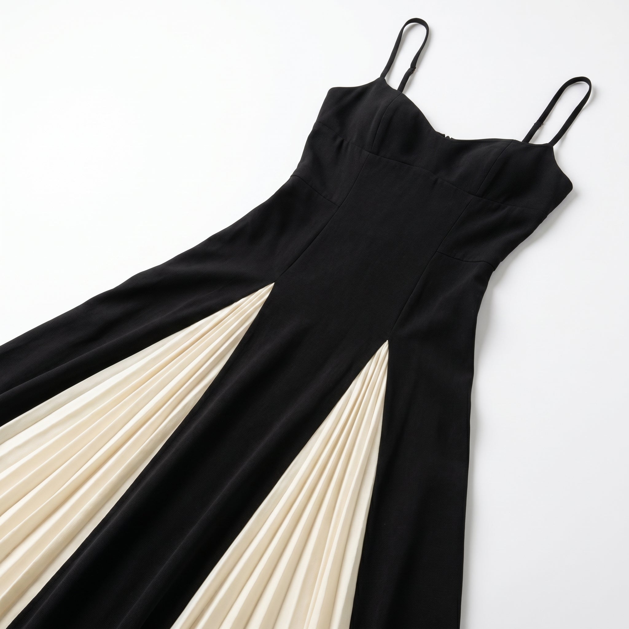 Anne - Women's Flared Maxi Dress - Maxi Dress - Black - Parker&Brooks