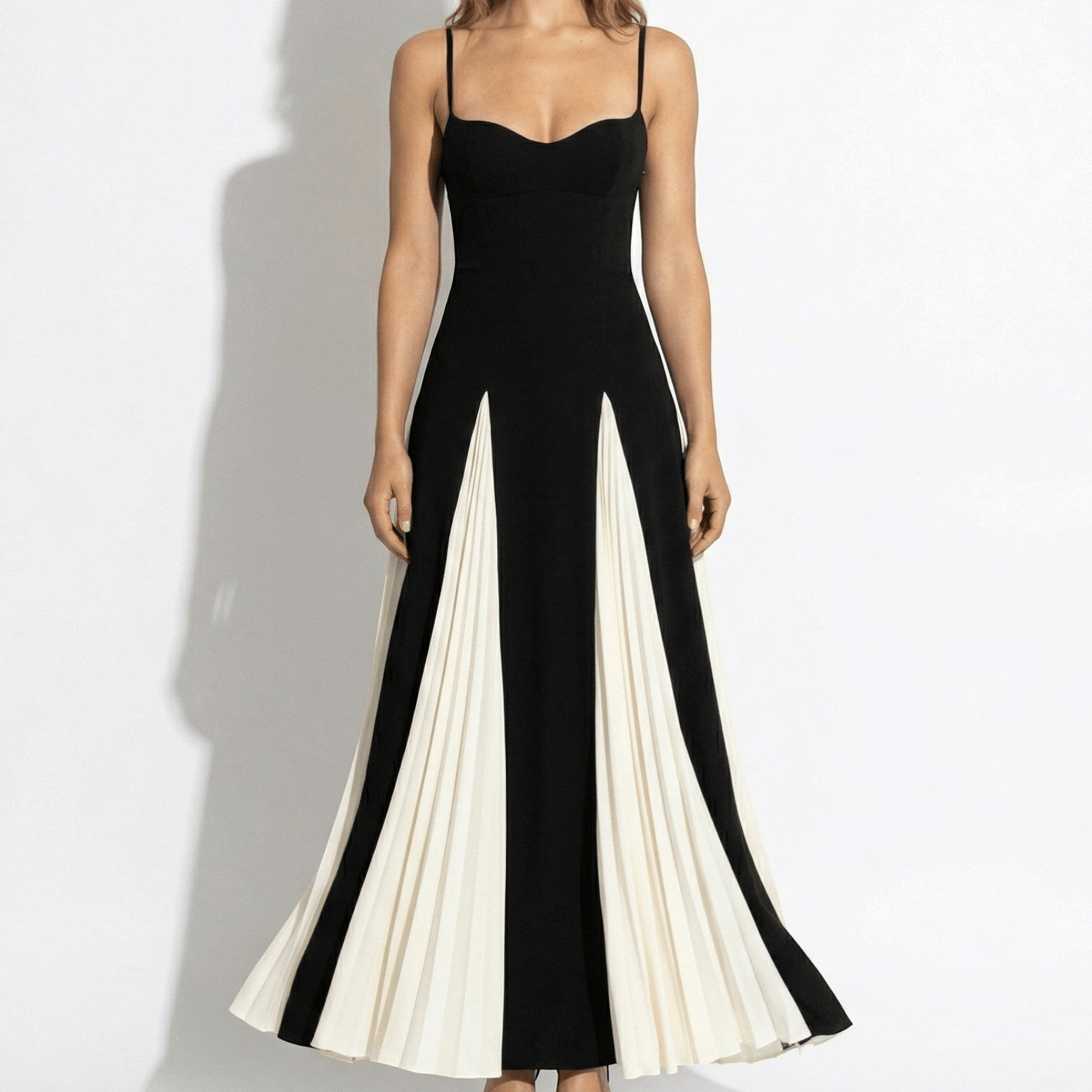 Anne - Women's Flared Maxi Dress - Maxi Dress - Black - Parker&Brooks
