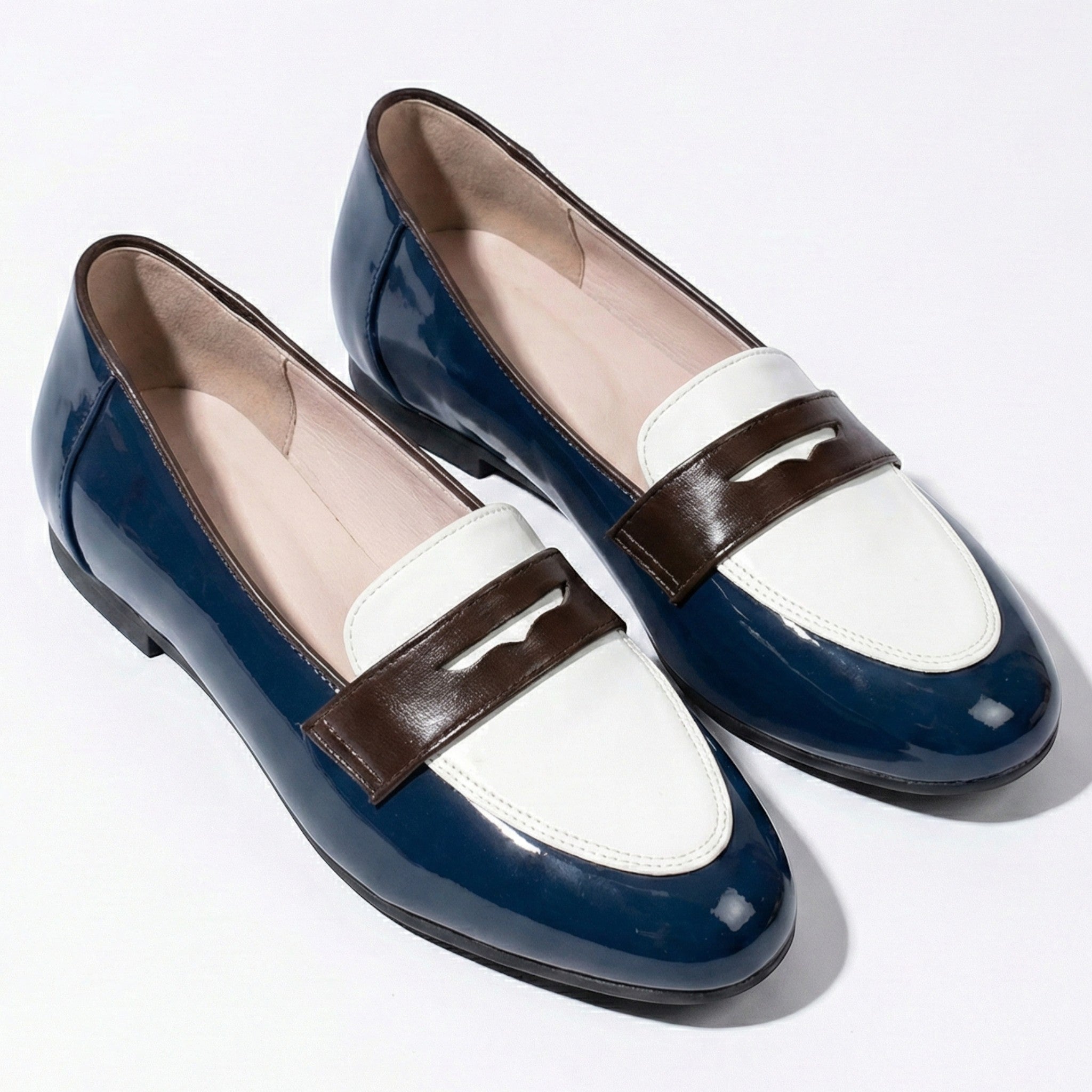 Ava - Women's Two - Tone Round Toe Loafers - Loafers - White - Parker&Brooks