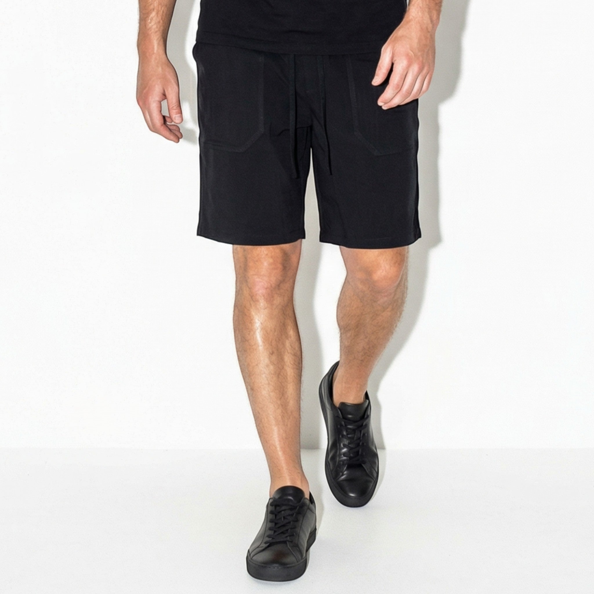 Charlie - Men's Relaxed Fit Summer Drawstring Shorts - Shorts Men - Black - Parker&Brooks