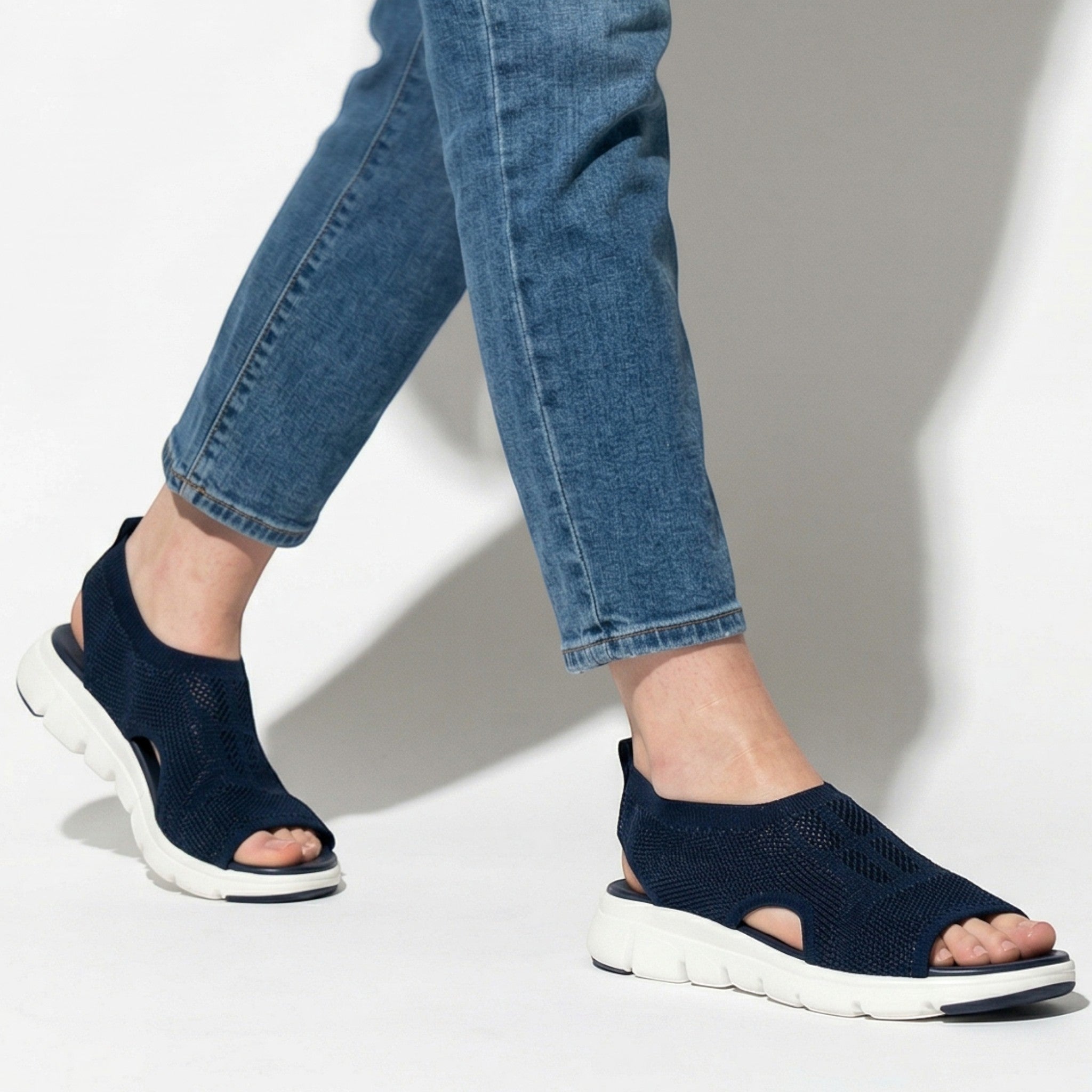 Chloe - Women's Orthopedic Breathable Sandals - Sandal - Blue - Parker&Brooks