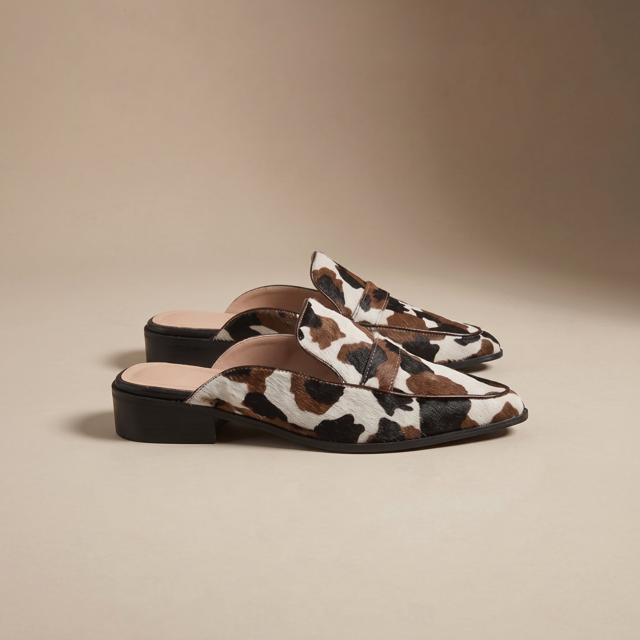 Daisy - Women's Pointed Toe Printed Low Block Heel Mules - Sandals - Brown - Parker&Brooks