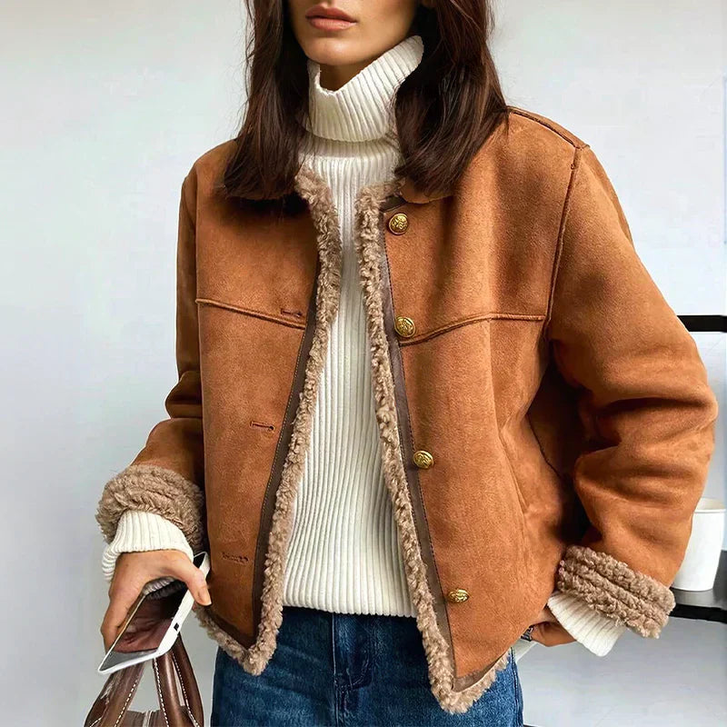 Karola – Relaxed Fit Jacket for Cool Days and Layering