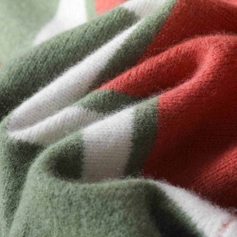 Men's Classic Knit Crewneck Sweater with Stripe Details