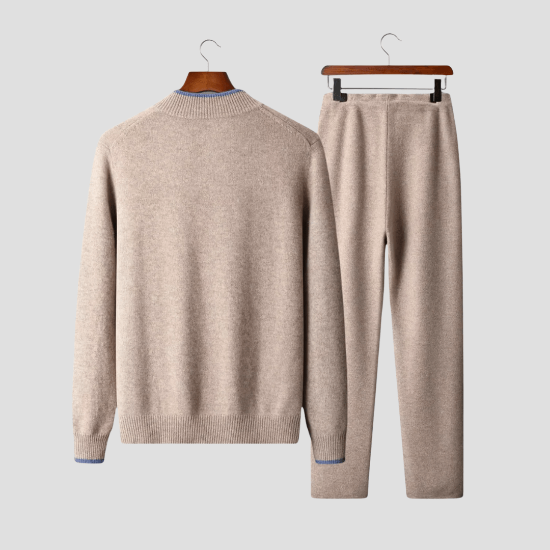 Henrik – Lounge Set with Zip Jacket and Stand-Up Collar