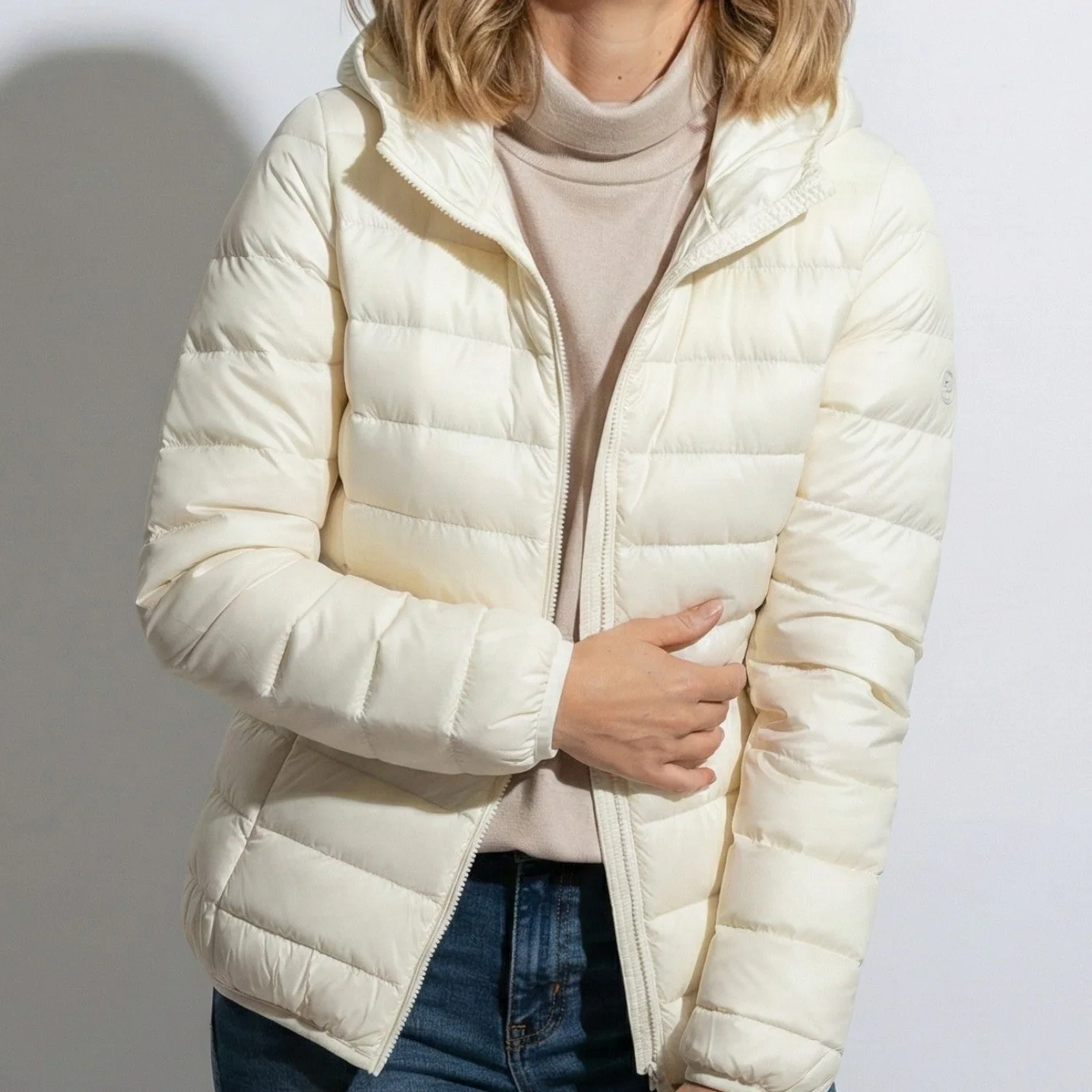 Eleanor - Women's Warm Hooded Puffer Jacket