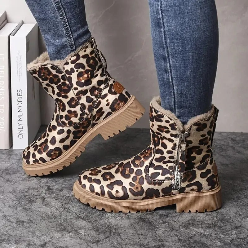 Ava - Women's Chunky Platform Ankle Boots with Side Zip Lug Sole