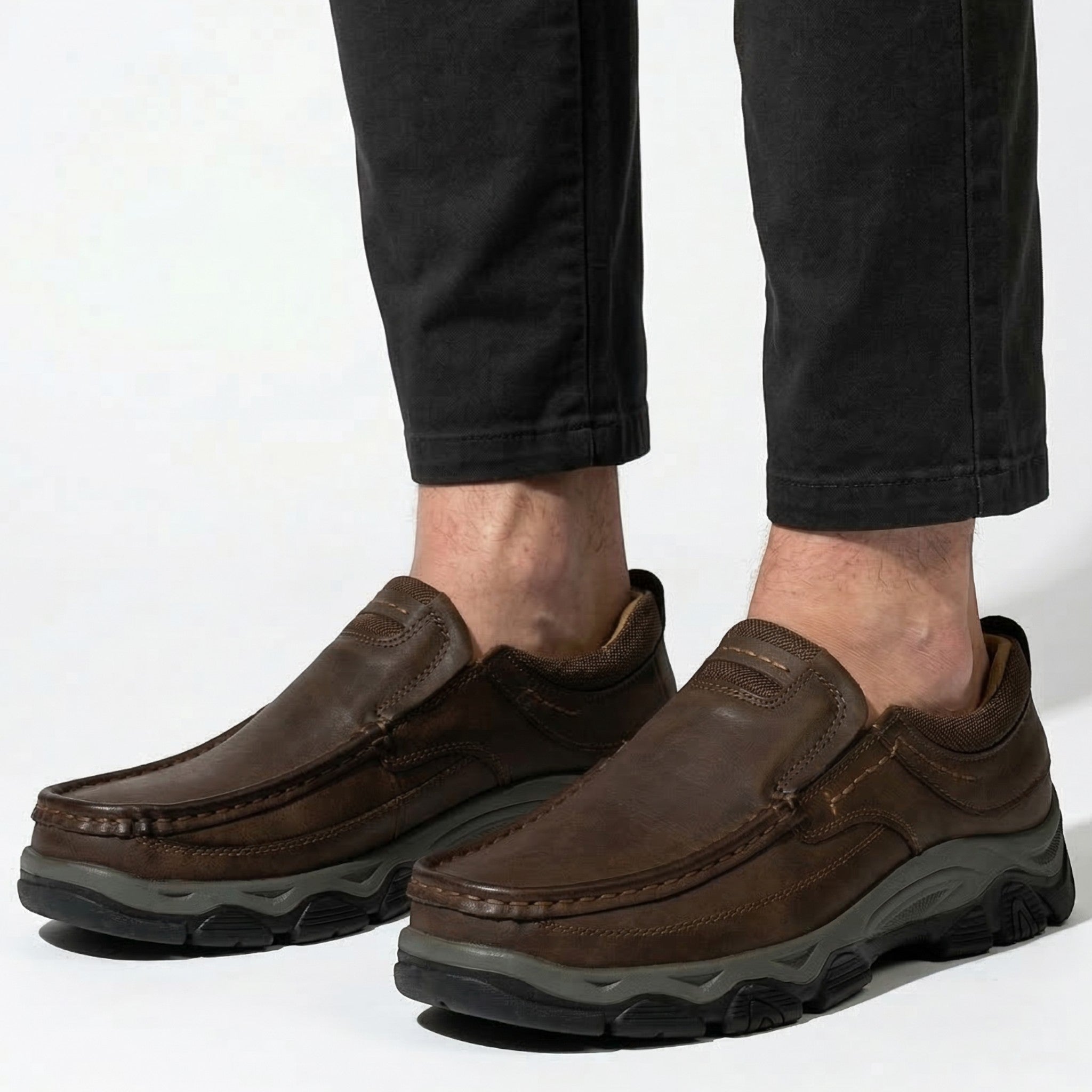 Jacob - Men's Rugged Slip - On Loafers - Loafers - Dark Brown - Parker&Brooks