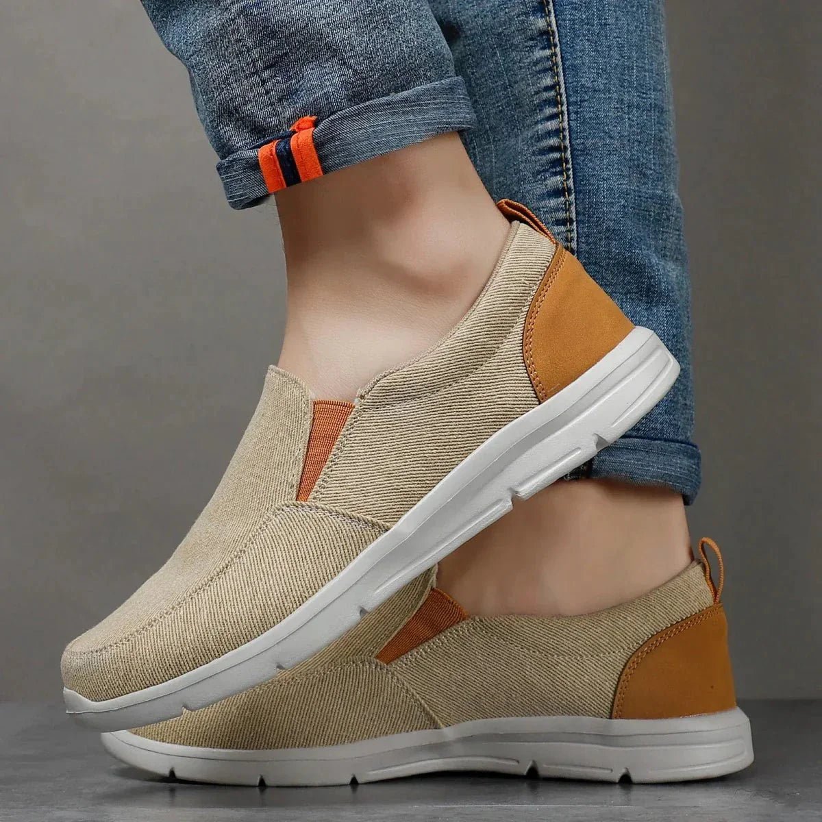 Jonas - Men's Orthopedic Slip - On Sneakers with Cushioned Sole - Trainers - Khaki - Parker&Brooks