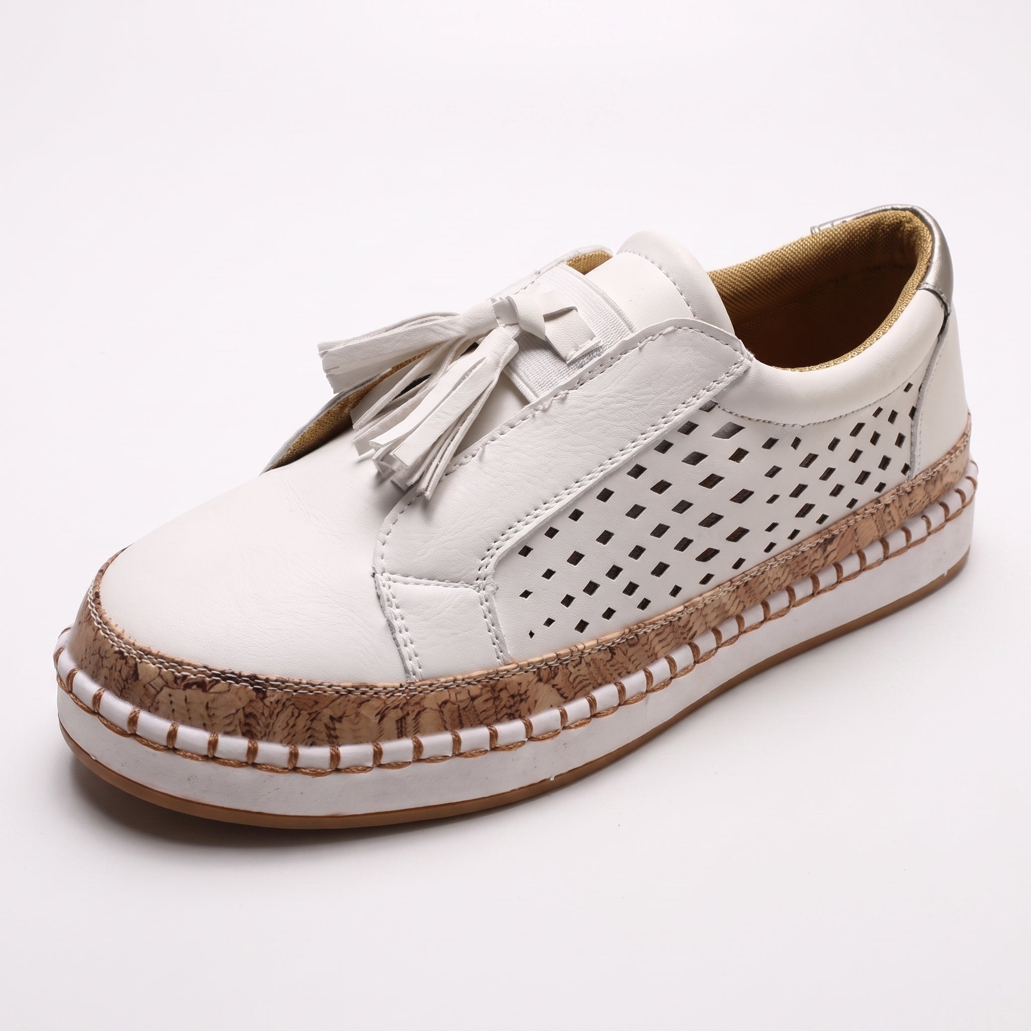 Leonie – Women's Orthopedic Tassel Detail Slip-On Sneakers - Flats - White - Parker&Brooks