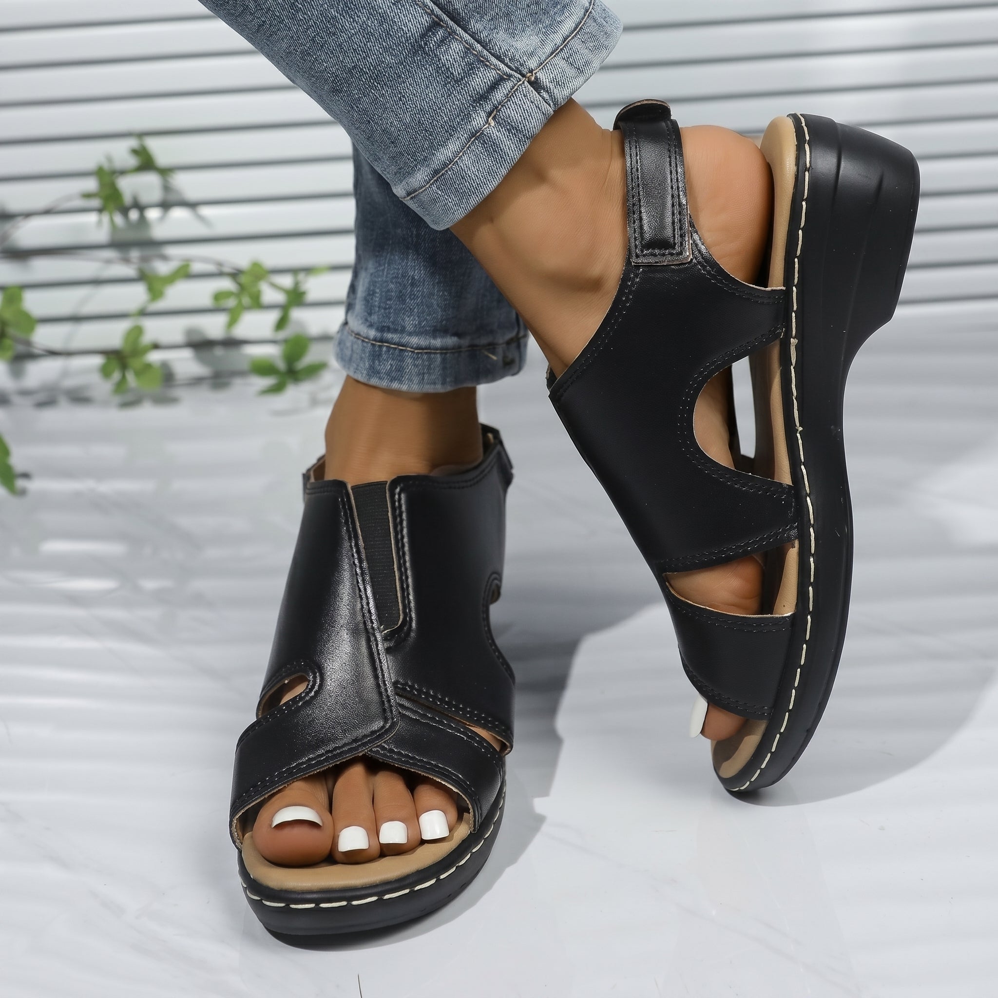 Louise - Women's Orthopedic Cut-Out Wedge Sandals - Sandals - Black - Parker&Brooks