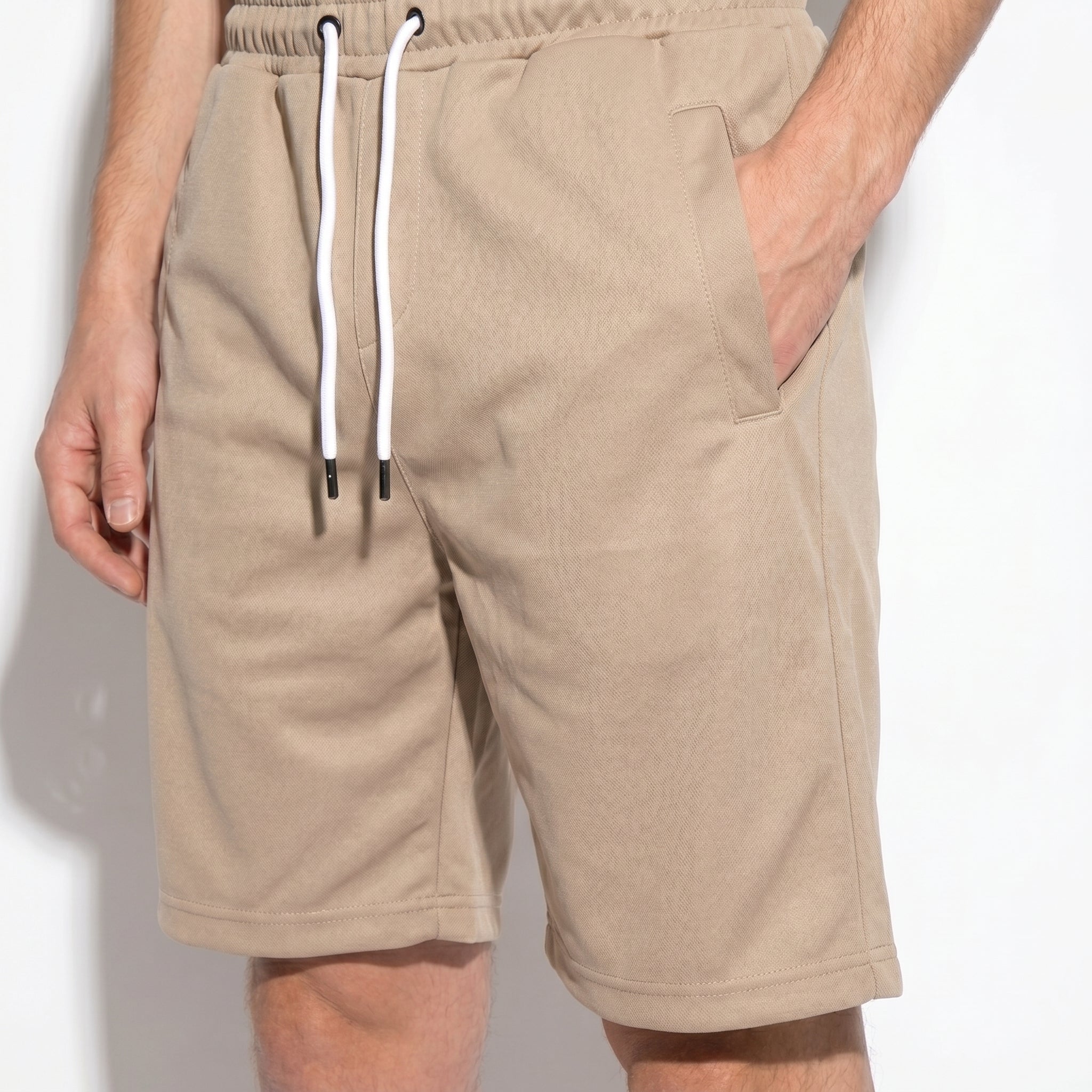 Marcus - Men's Relaxed Fit Drawstring Shorts with Elasticated Waist - Shorts Men - Khaki - Parker&Brooks