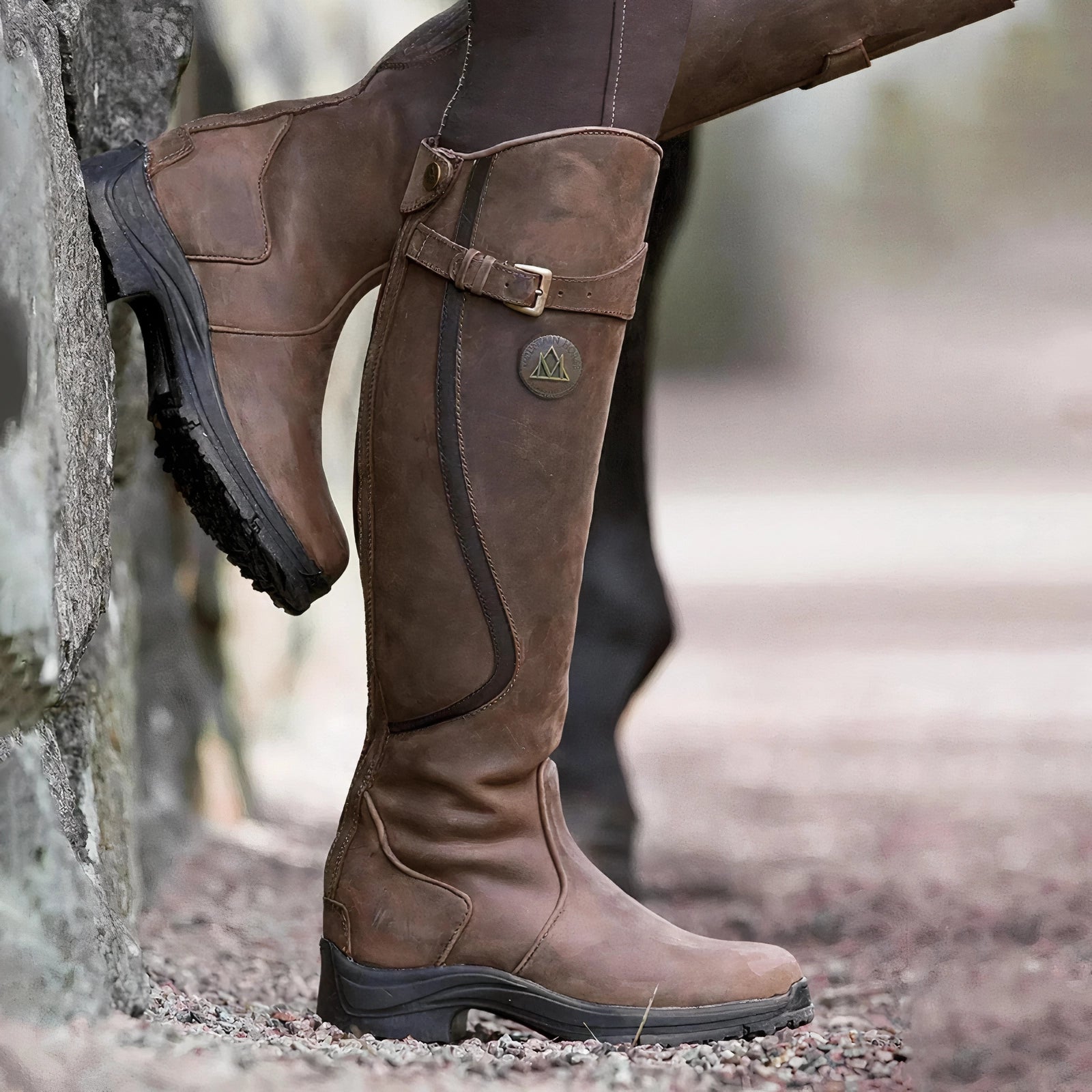 Mira – Classic Leather Riding Boots with Stable Support