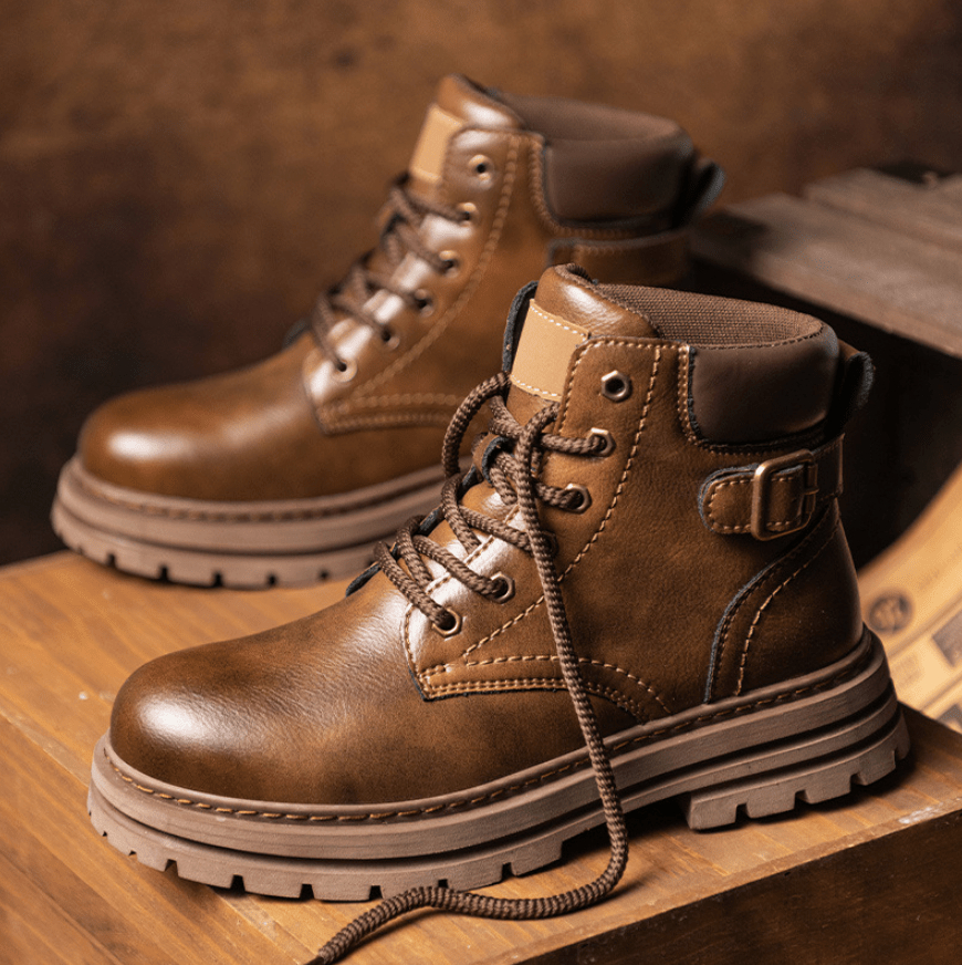Oliver – Leather Boots with Non-Slip Sole