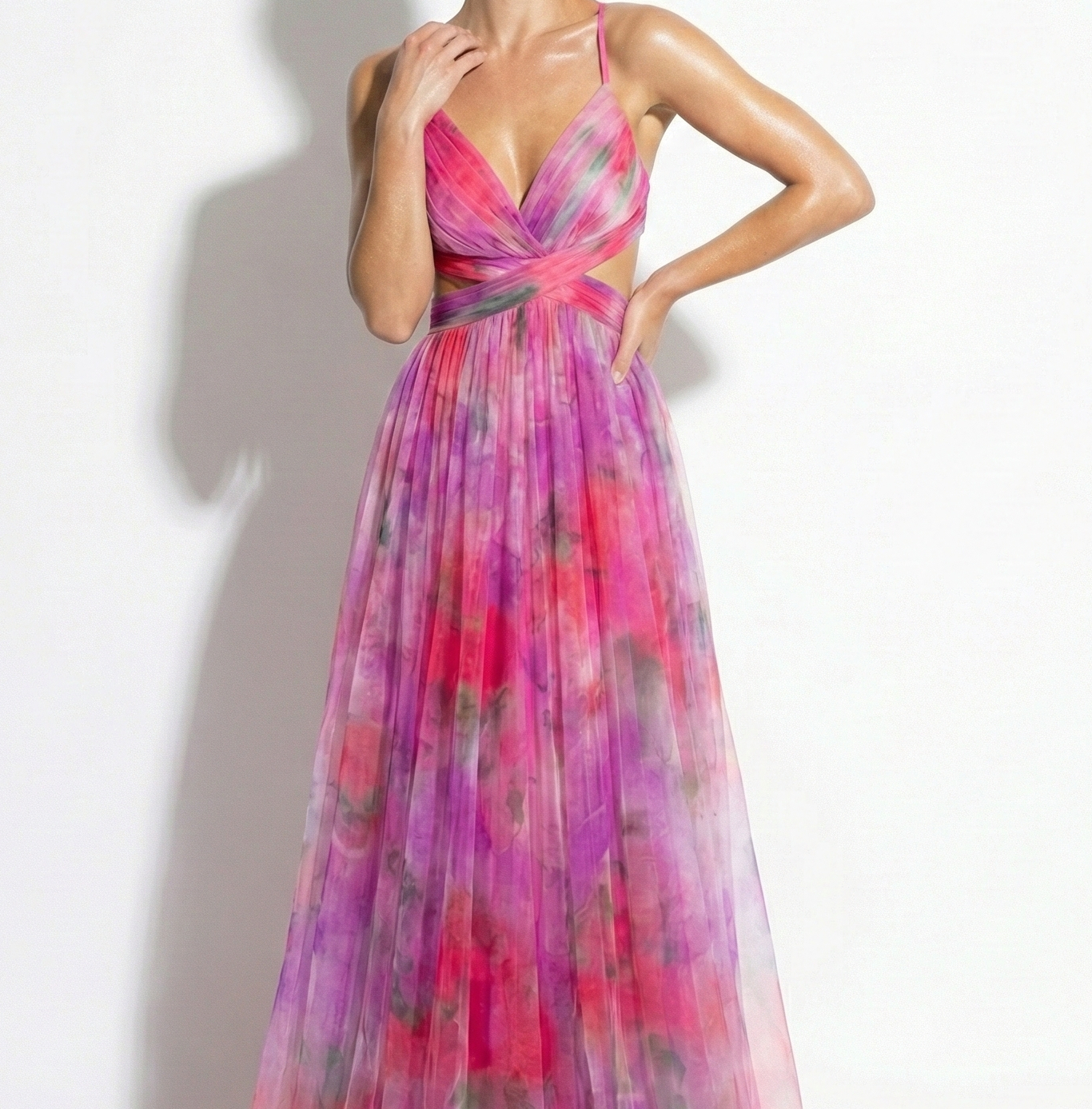 Ruby - Women's V-Neck Spaghetti Strap Floral Maxi Dress