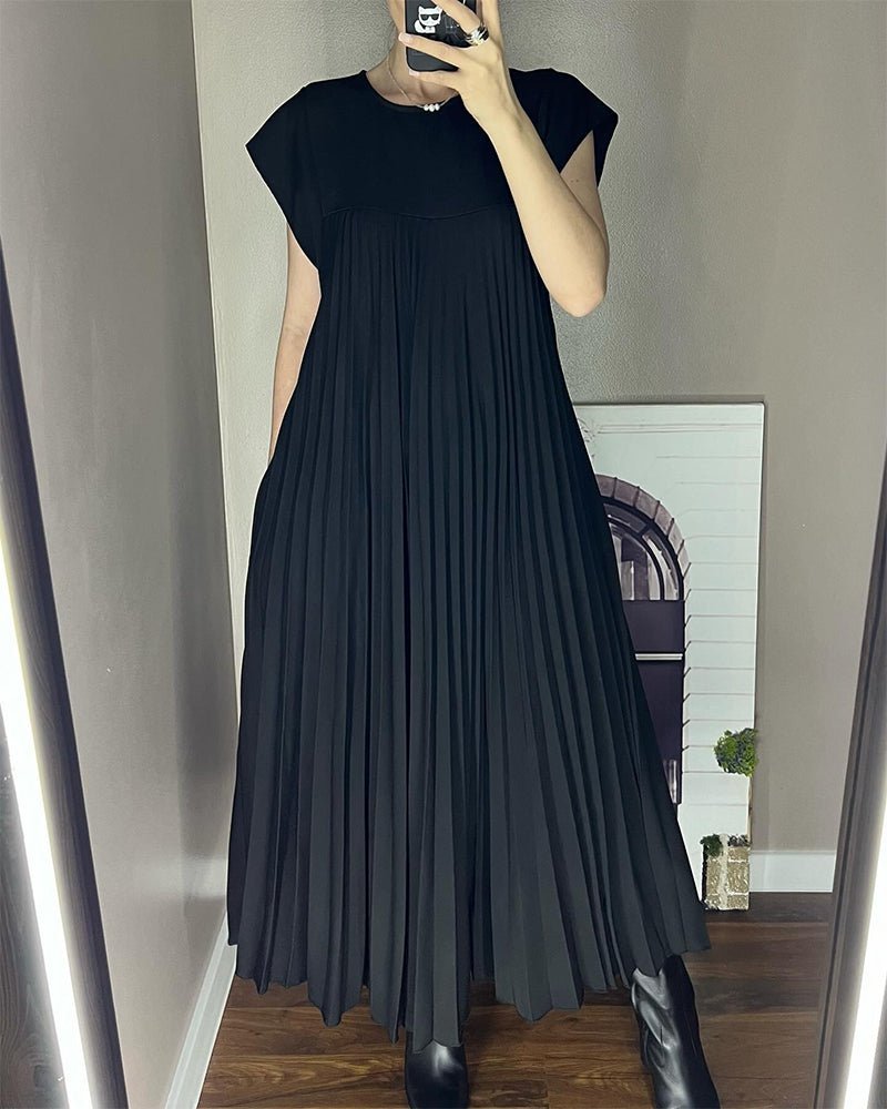 Sabrina – Stylish Pleated Cotton Dress