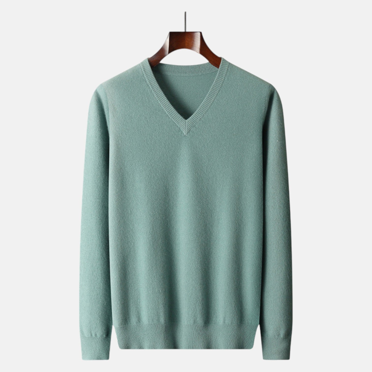Bastien – Men's Wool V-Neck Sweater