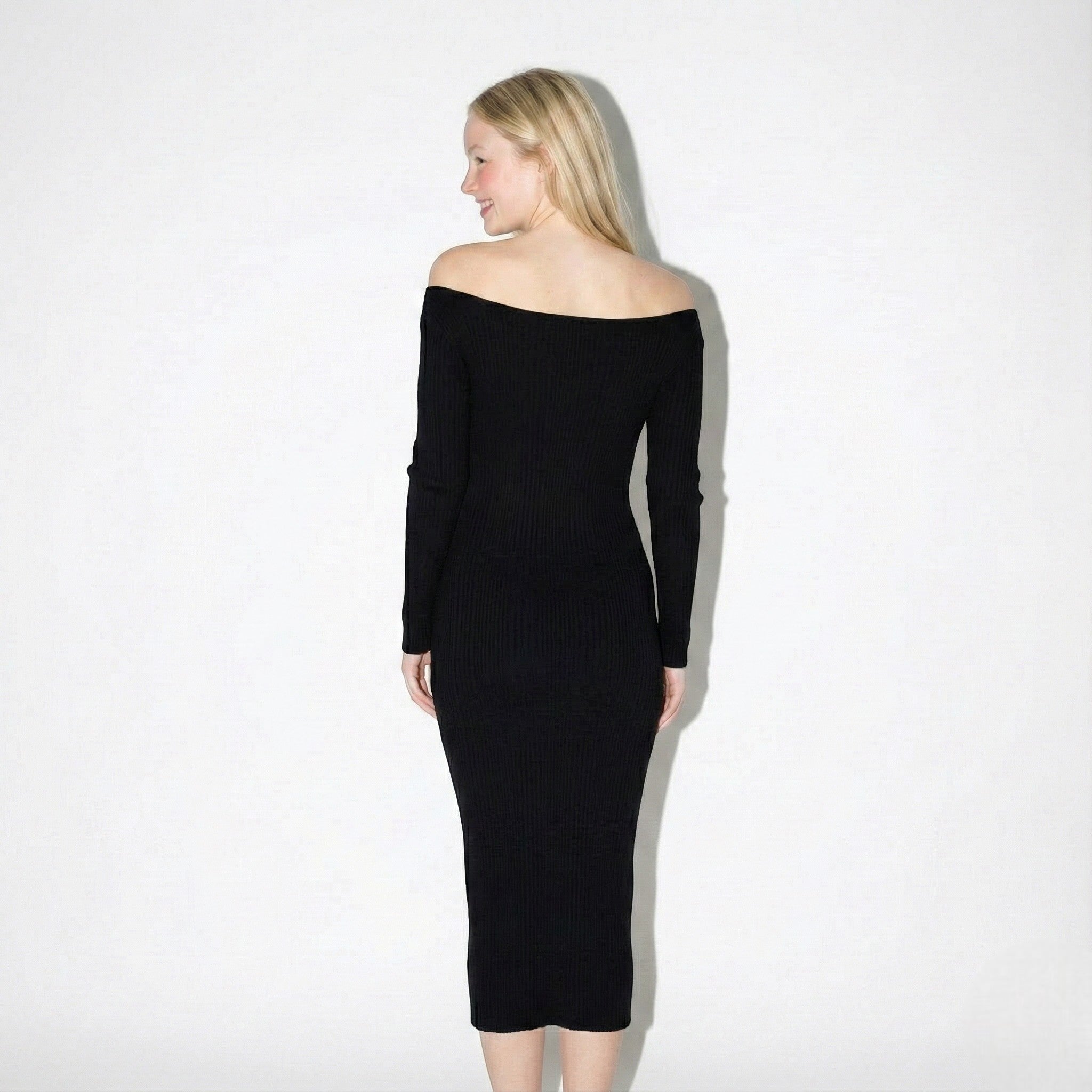 Eleanor - Women's Off-Shoulder Ribbed Maxi Dress