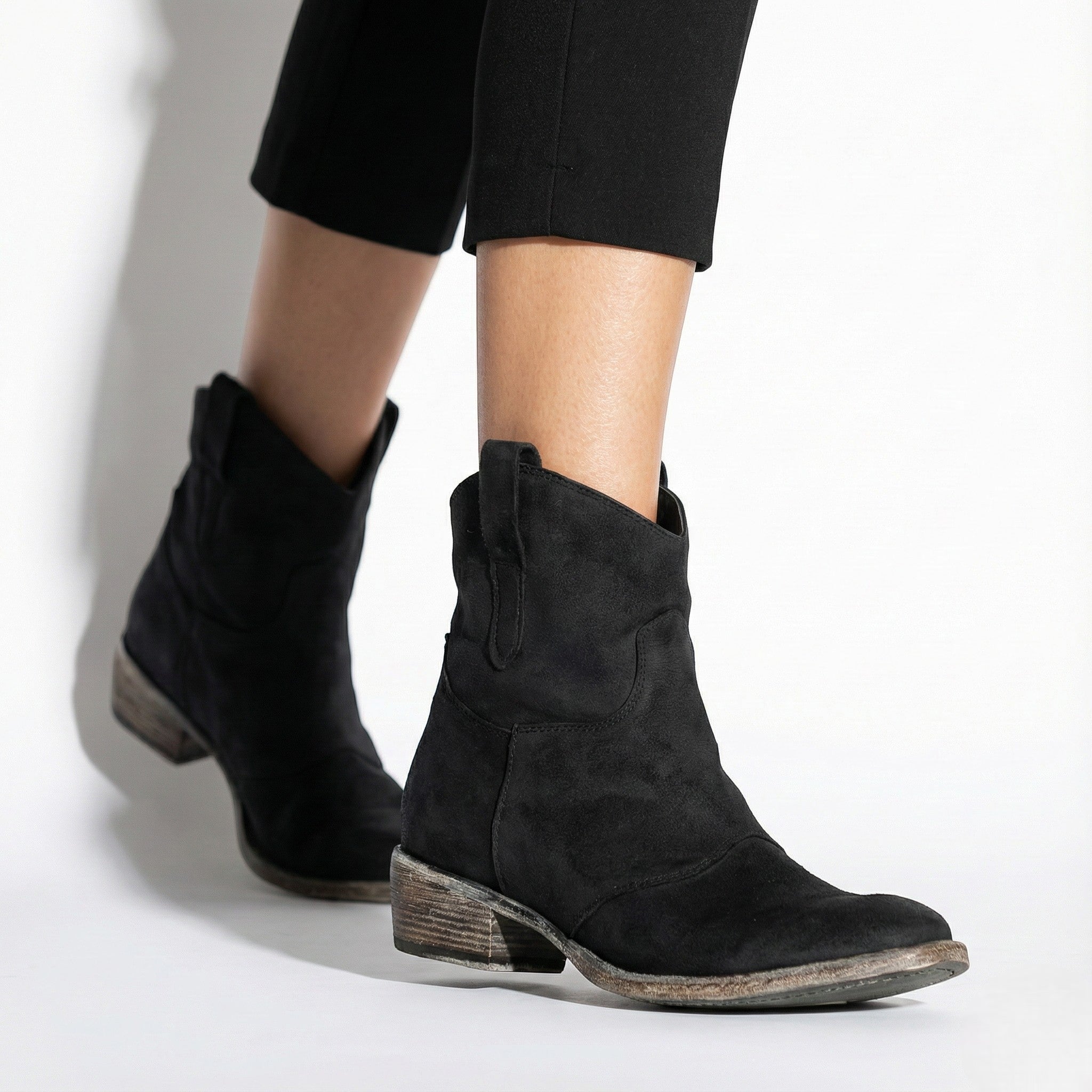 Grace - Women's Ankle Boots with Pointed Toe