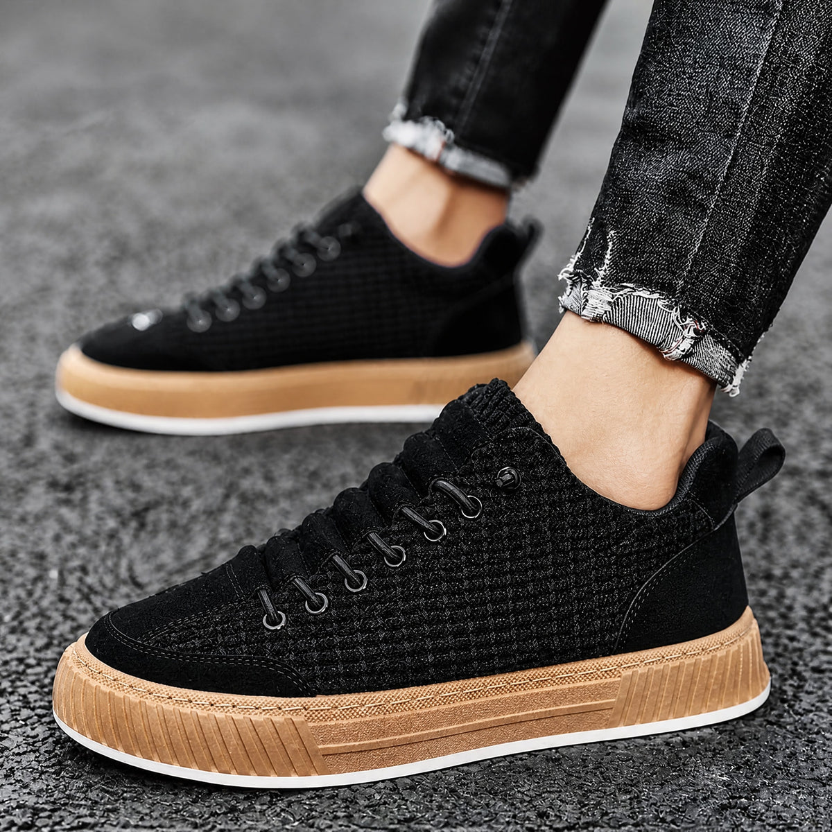 Jonas - Men's Orthopedic Quilted Low-Top Lace-Up Sneakers