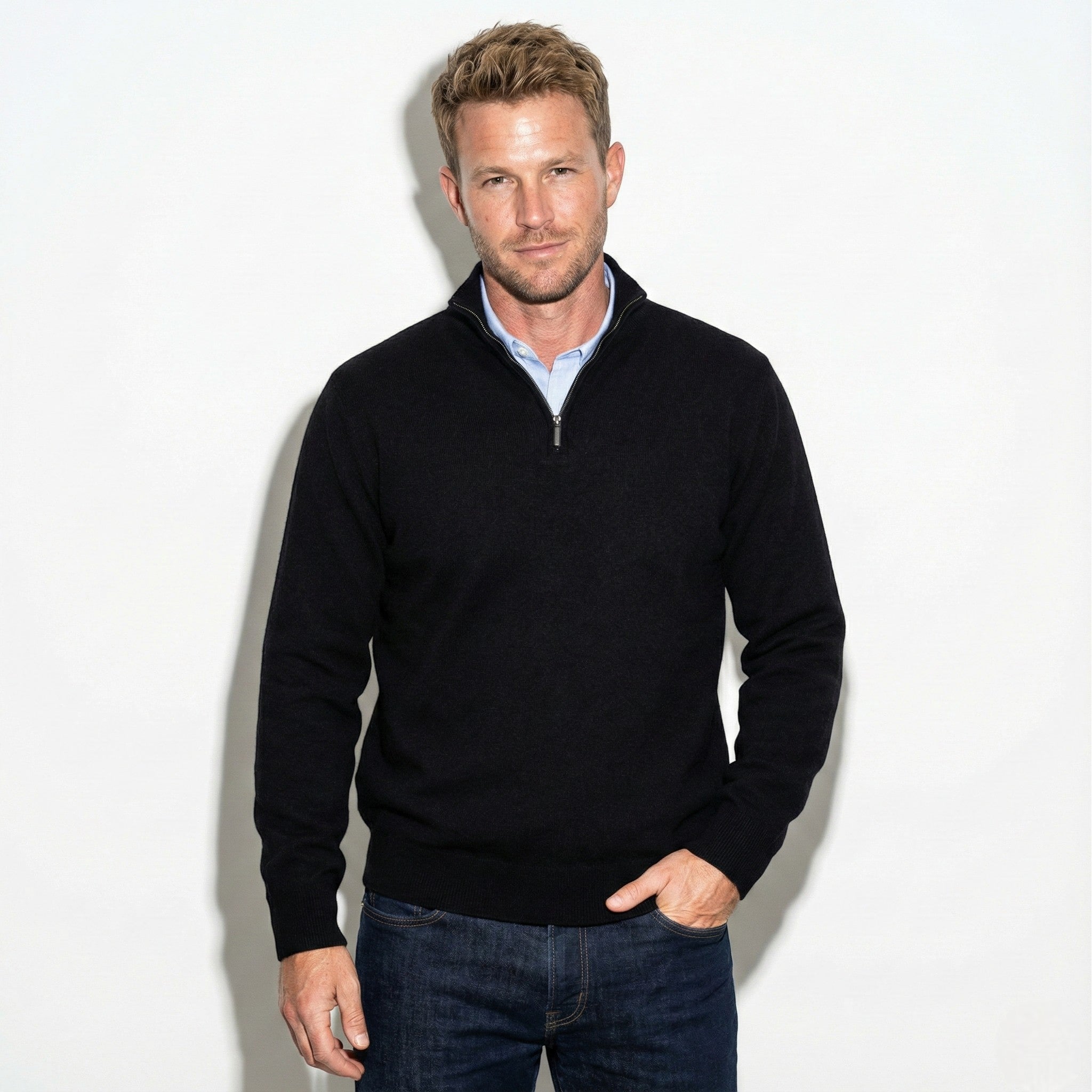 Men's Knit Quarter-Zip Sweater with Stand Collar and Casual Fit