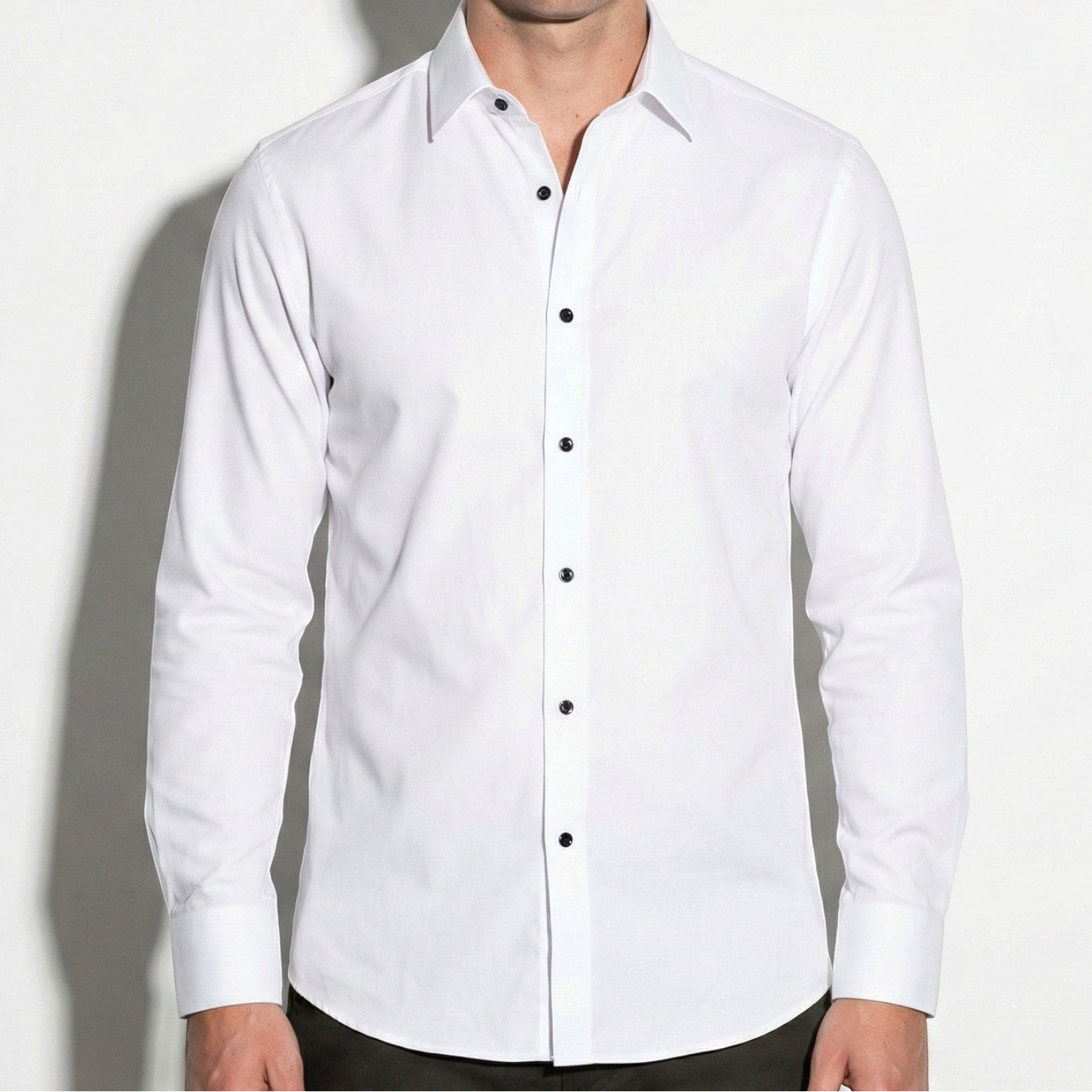 Arthur - Men's Slim Fit Shirt with Contrast Buttons