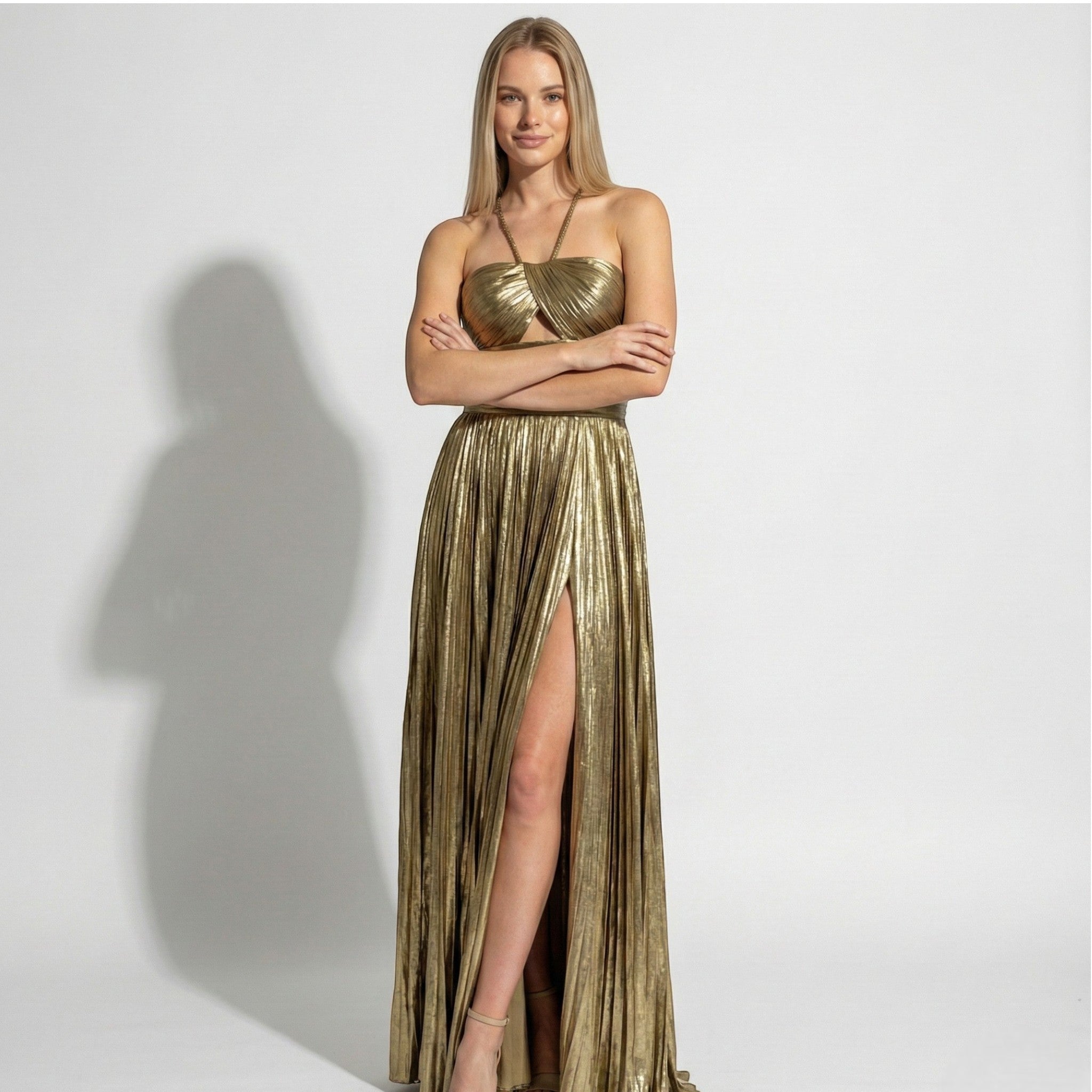 Sophie - Women's Metallic Pleated Maxi Dress with Halter Neckline