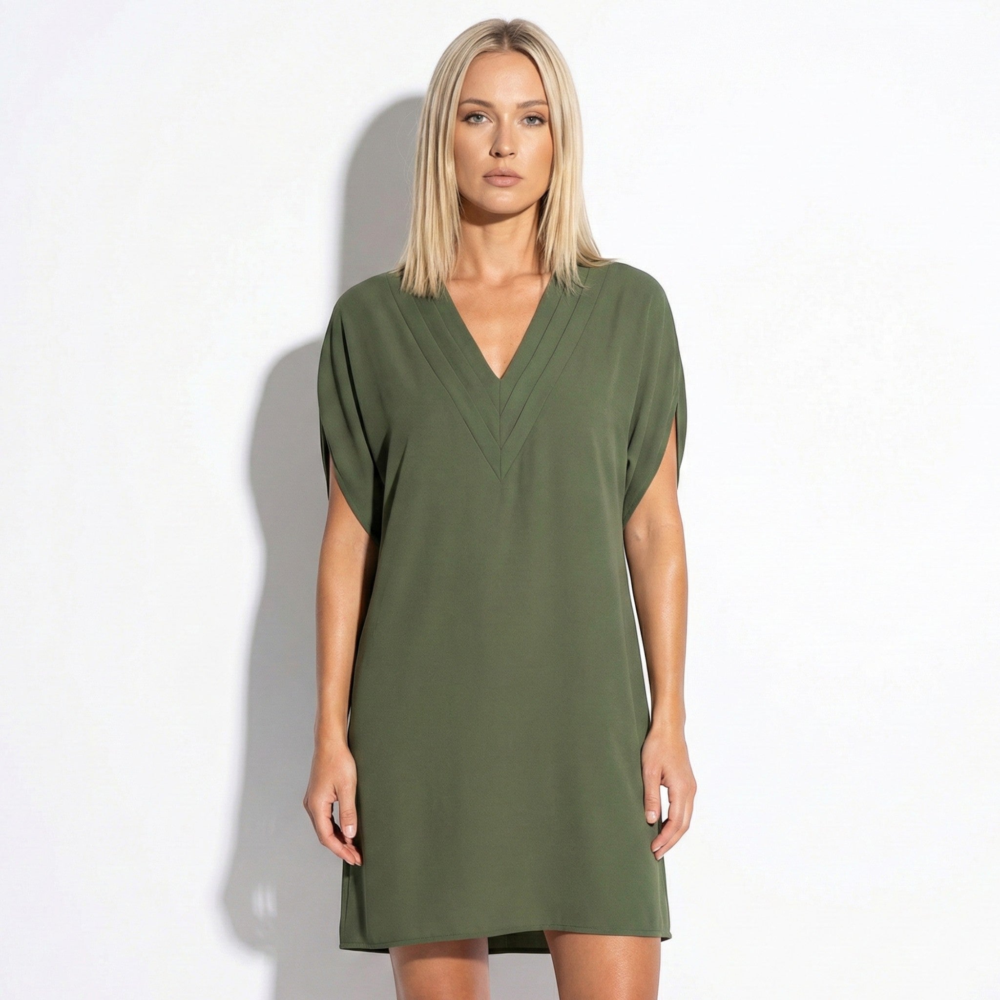 Emma - Women’s V-Neck Mini Dress with Relaxed Fit and Short Sleeves
