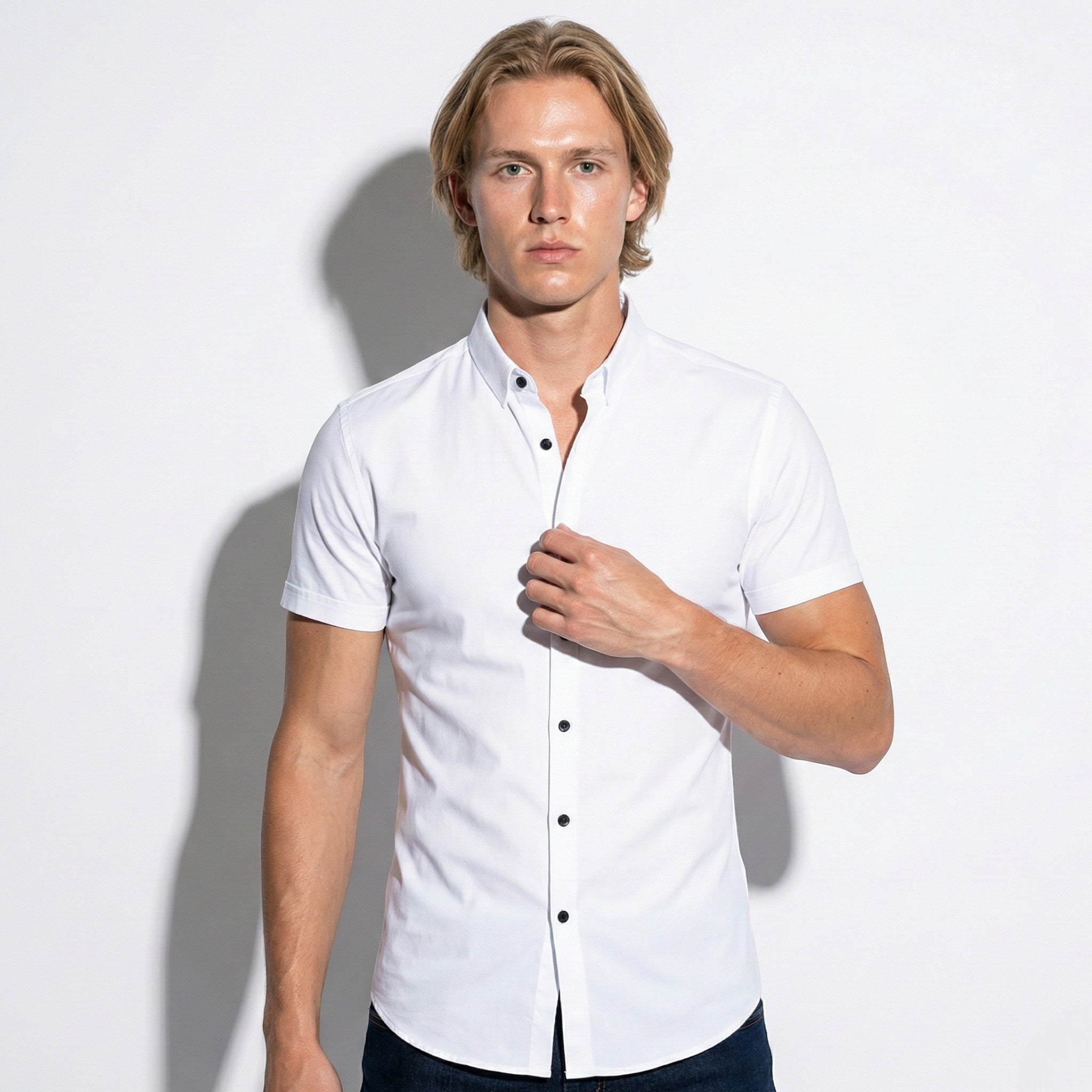 Gerald - Men's Slim-Fit Short Sleeve Shirt with Button Front
